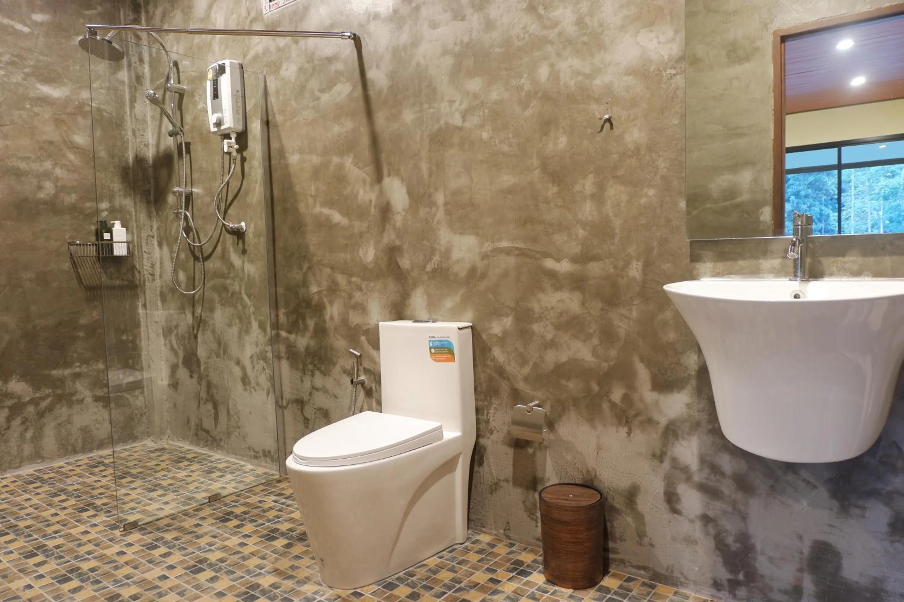 Shower in The Bliss Khao Sok Boutique Lodge