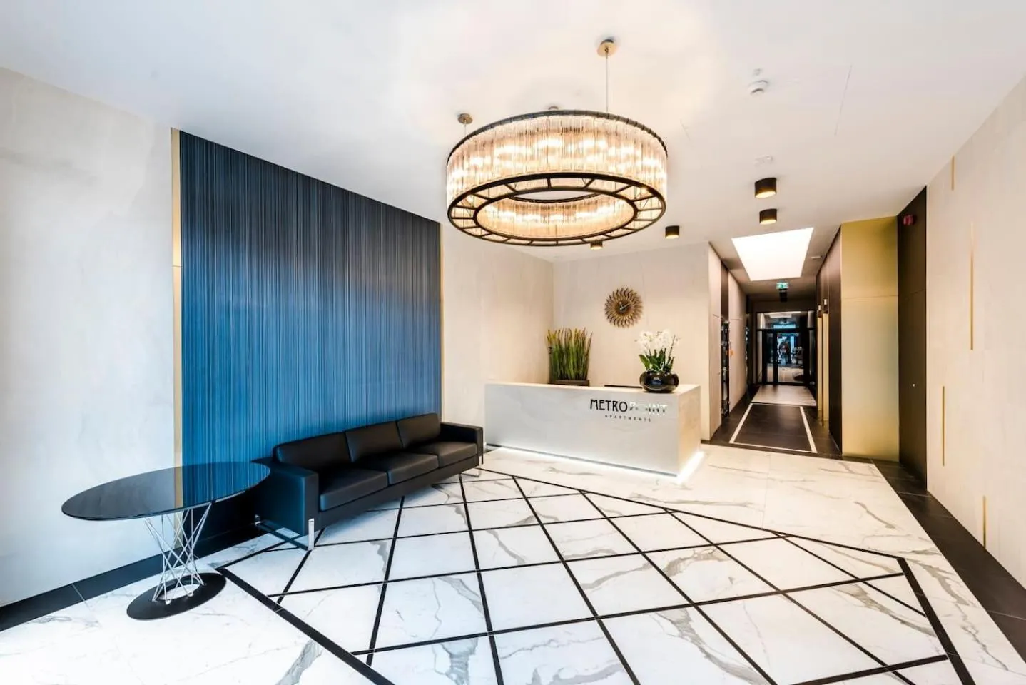 Lobby or reception in Come&Stay apartments Wola