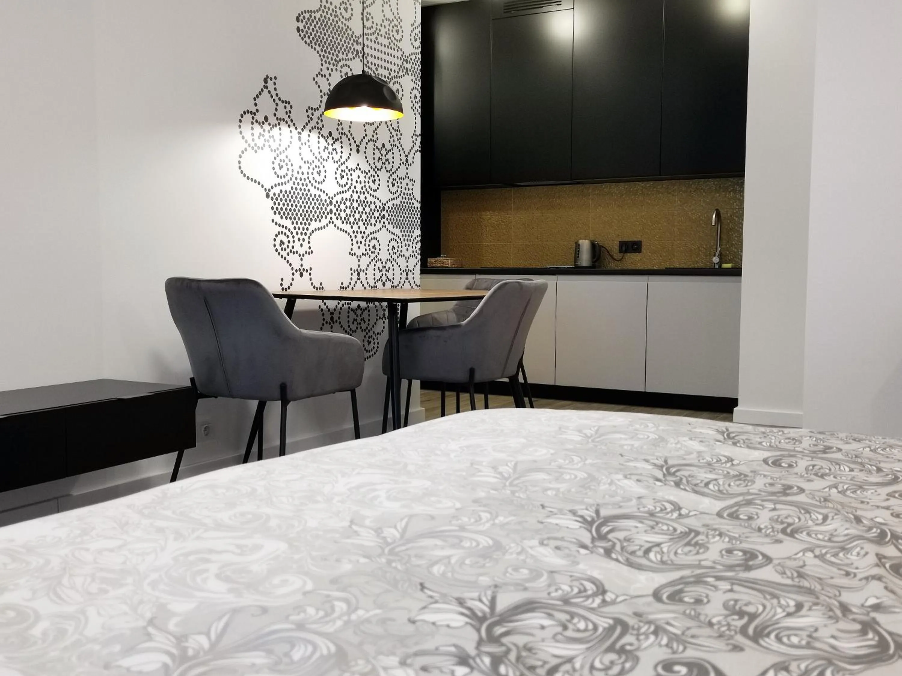Bed in Come&Stay apartments Wola