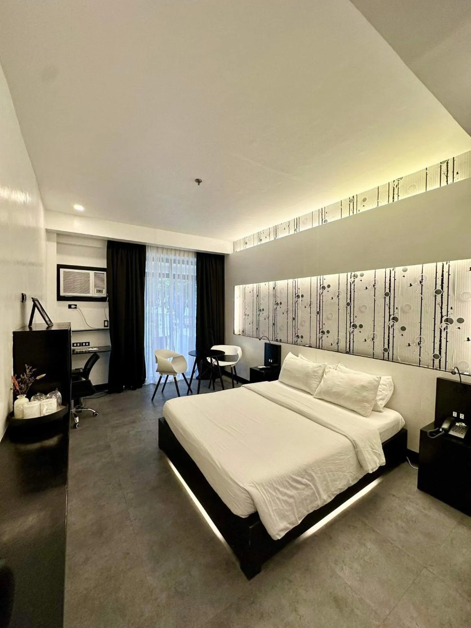 Bed in Fernando's Hotel