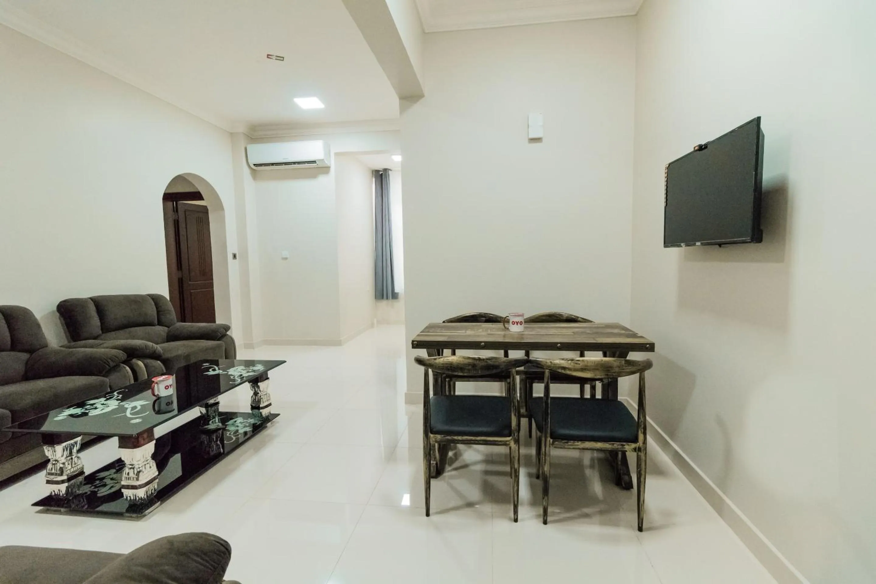 Bedroom in Super OYO 106 Muscat Grand Hotel Apartment