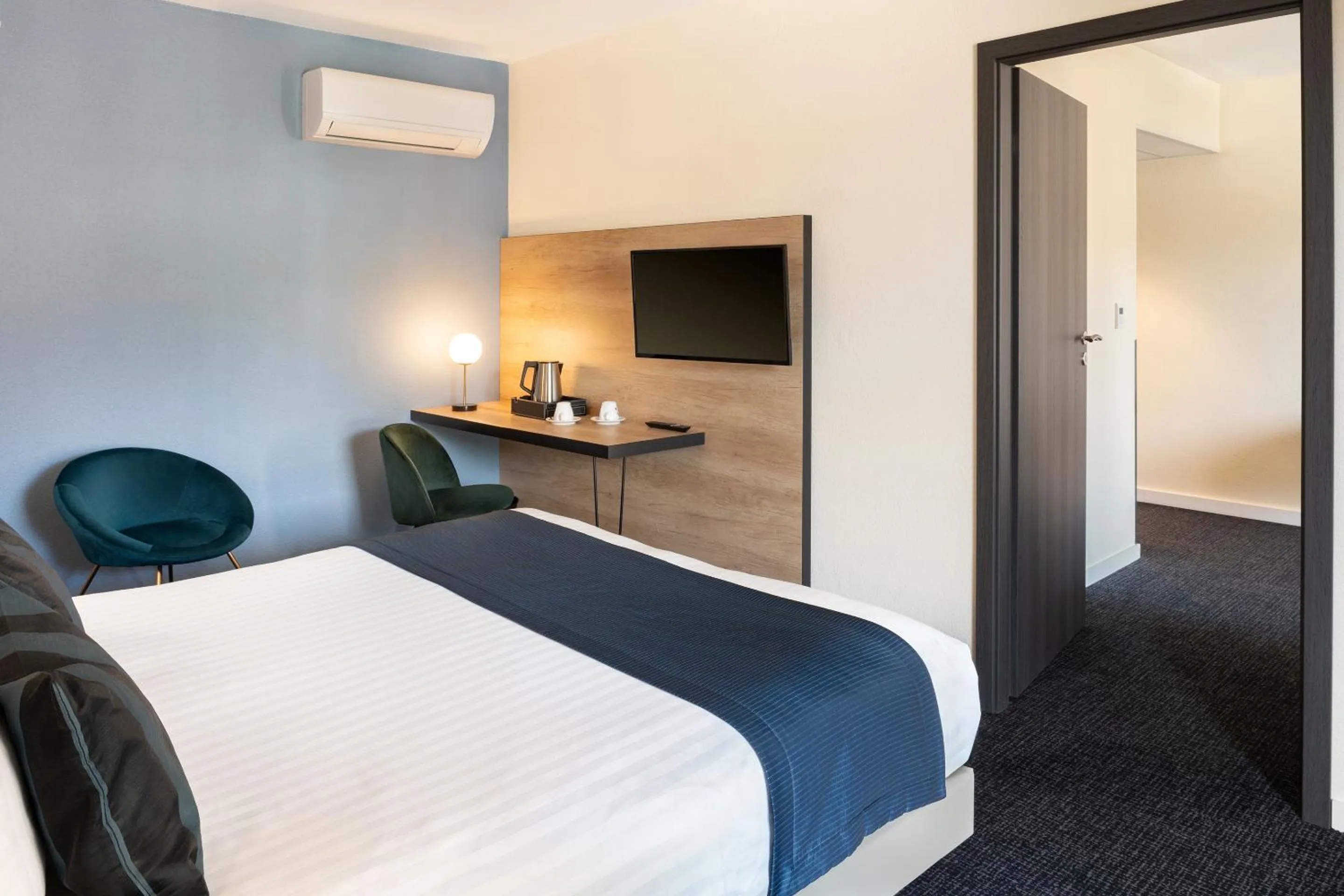 Bed in Best Western Hotel Fontaine Argent