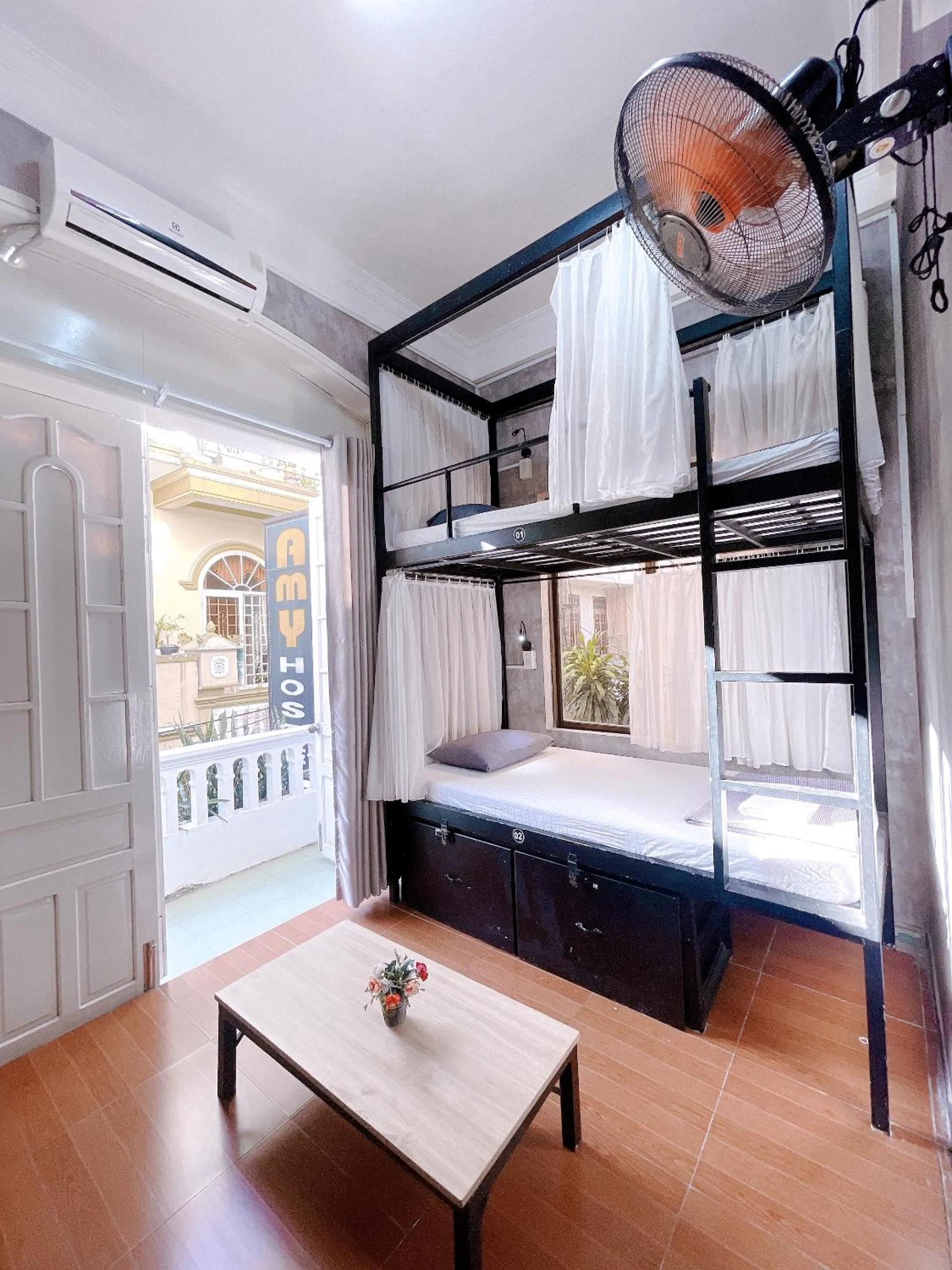 bunk bed, Bed in Amy Hostel Hue