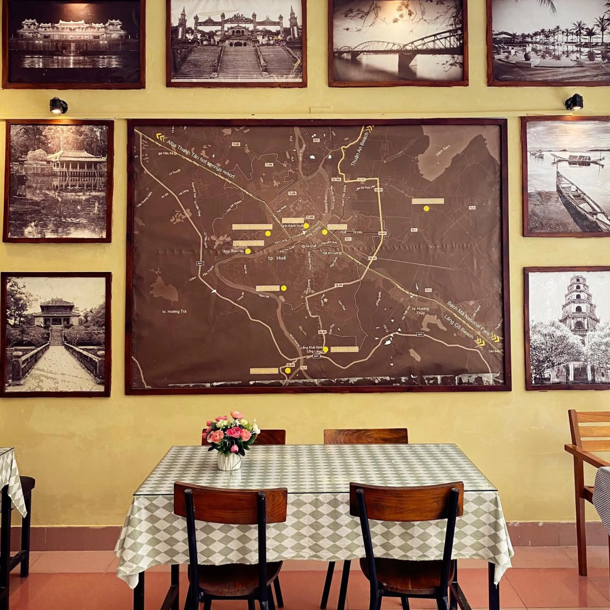 Restaurant/places to eat in Amy Hostel Hue