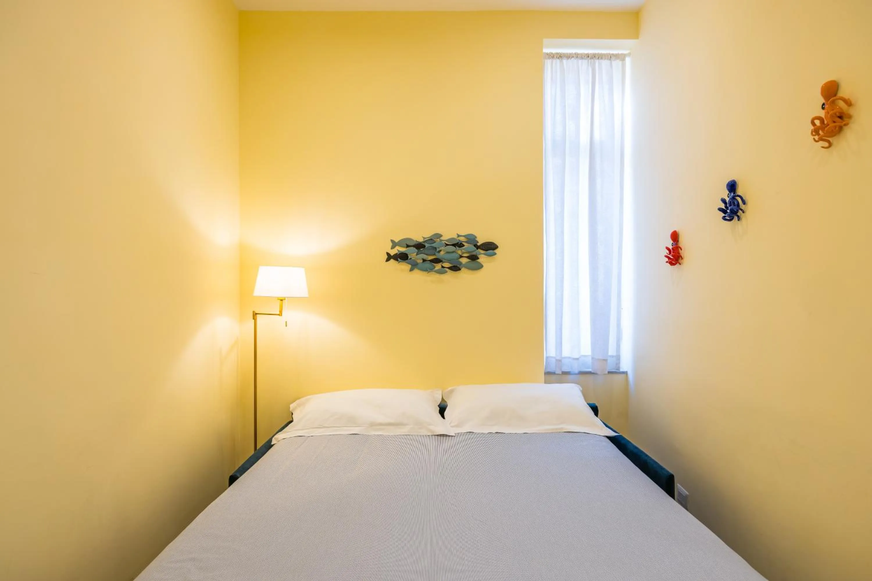 Bed in La Casa Di Bruno Napoli