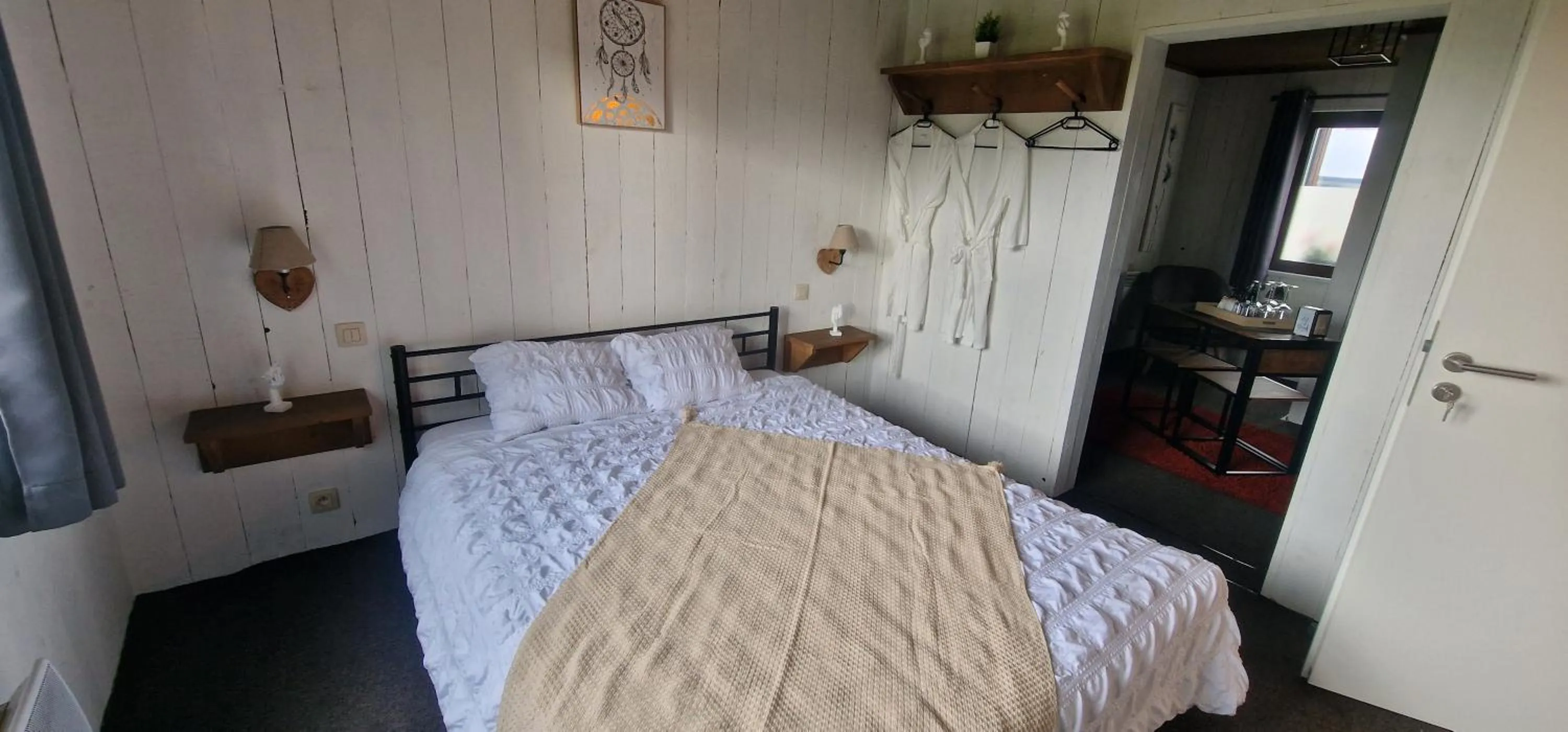 Bed in La petite suisse