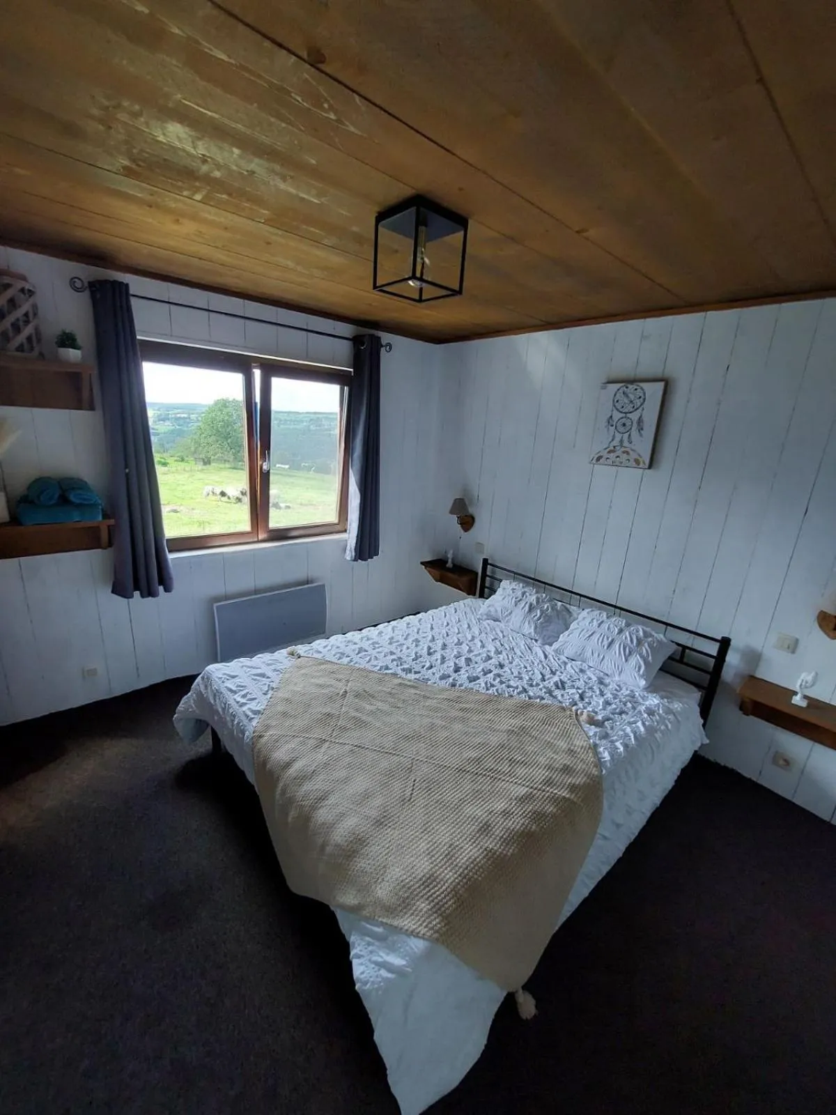 Bed in La petite suisse