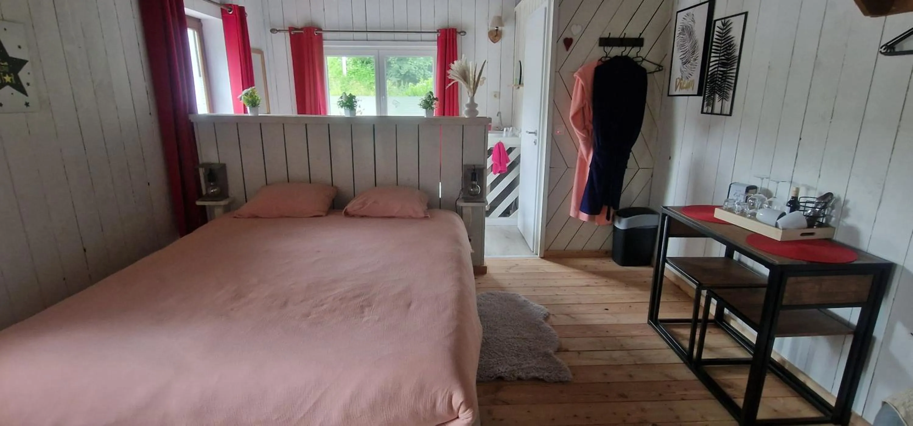 Bed in La petite suisse