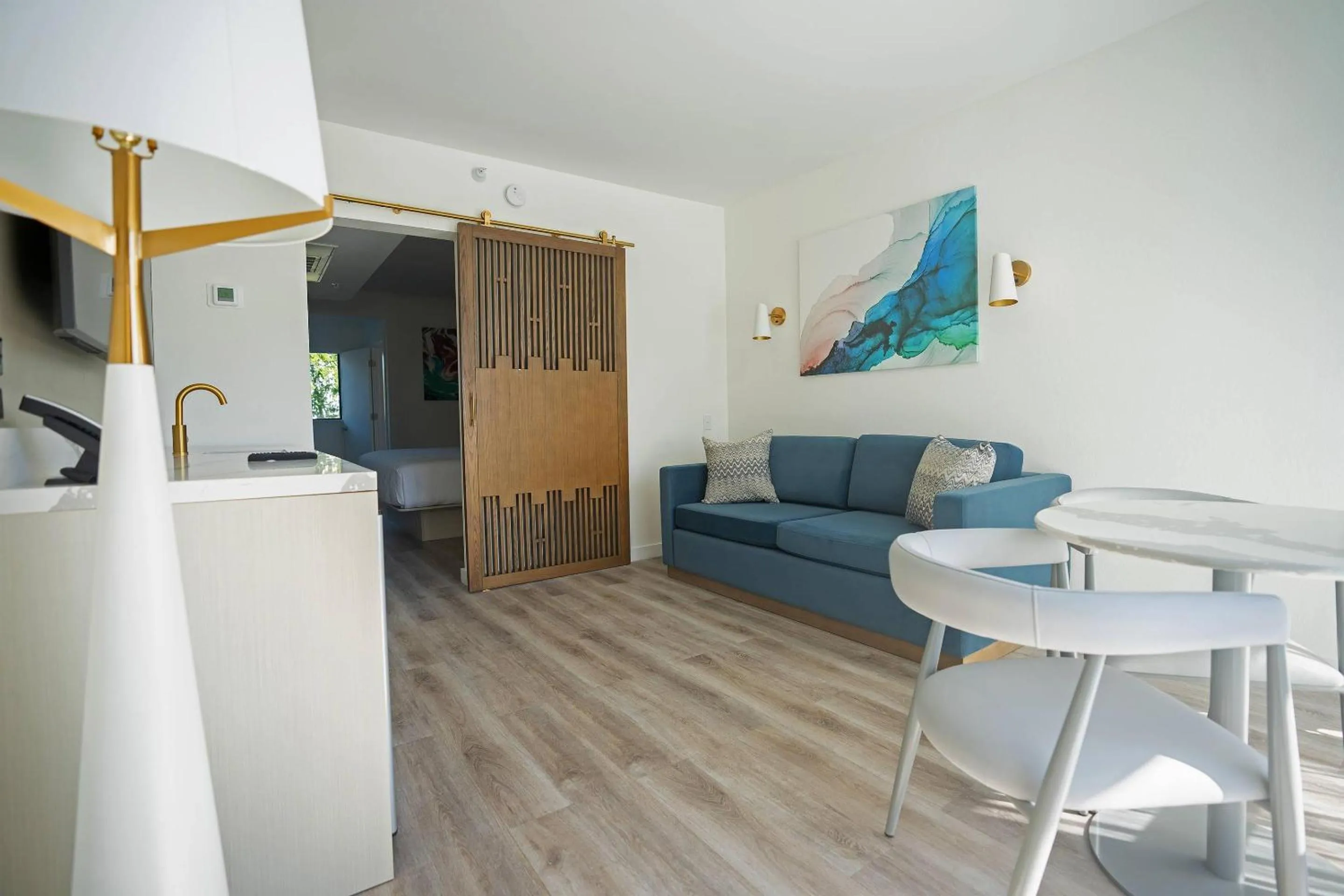 Bedroom in DASKK Orlando Hotel near Universal Blvd, an Ascend Collection Hotel