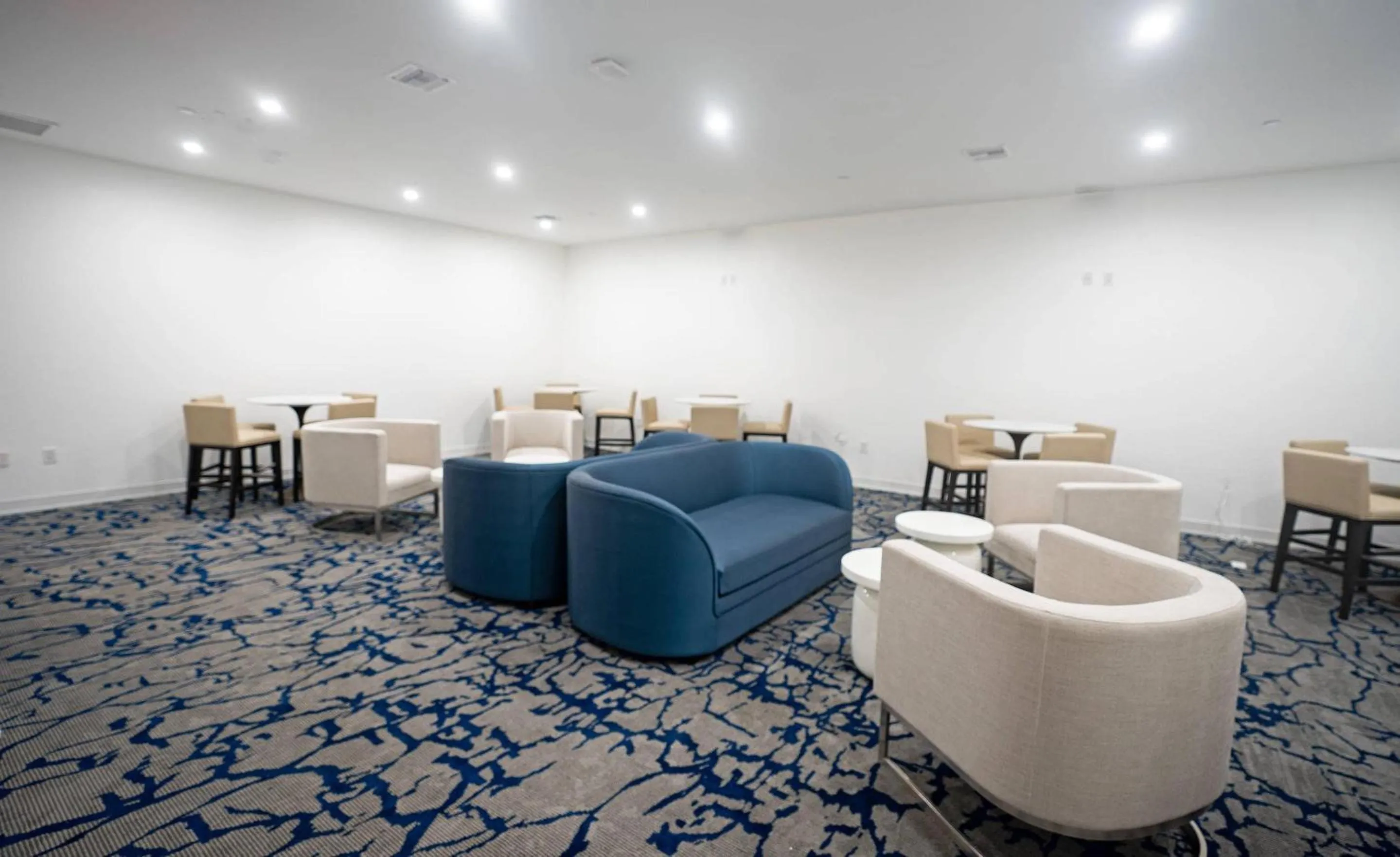 Meeting/conference room in DASKK Orlando Hotel near Universal Blvd, an Ascend Collection Hotel