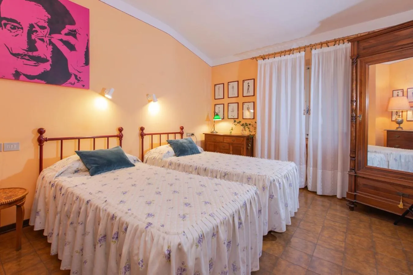 Bed in Albergo La Felicina - Mugello