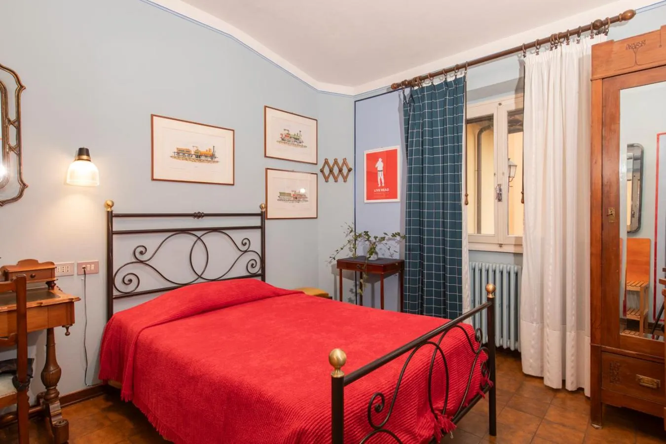 Bed in Albergo La Felicina - Mugello