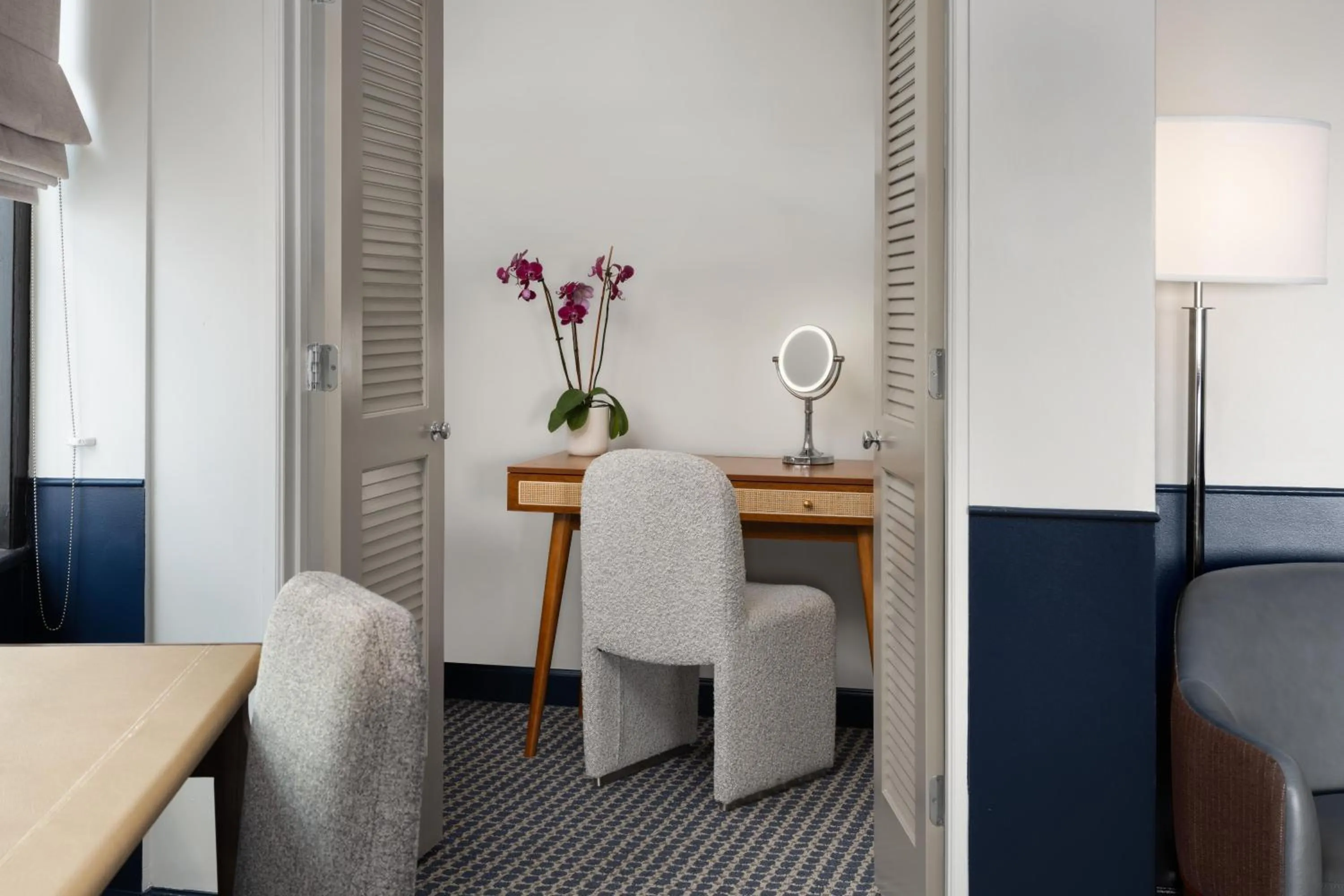 Living room in Hilton Orrington/Evanston