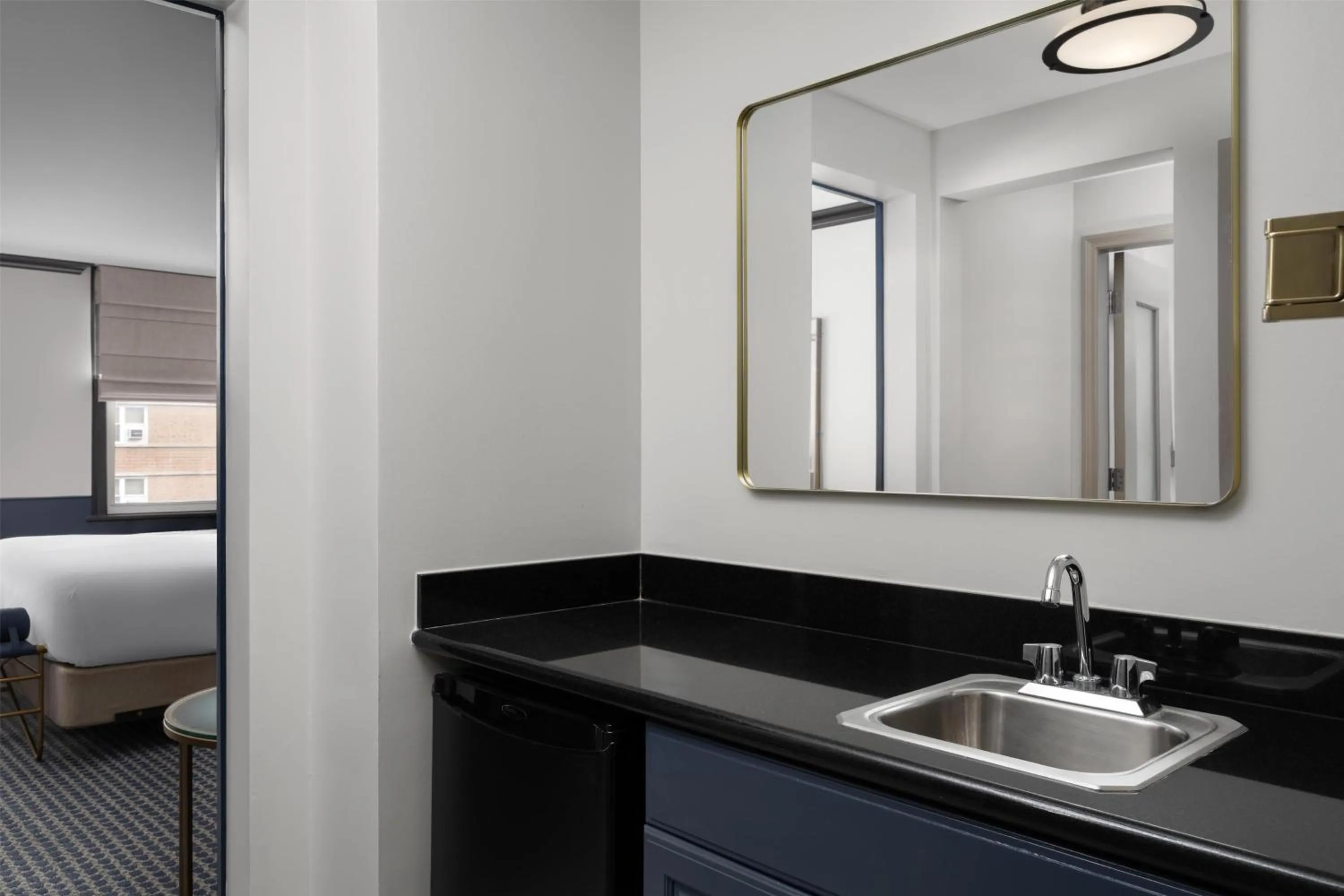 Other, Bed in Hilton Orrington/Evanston