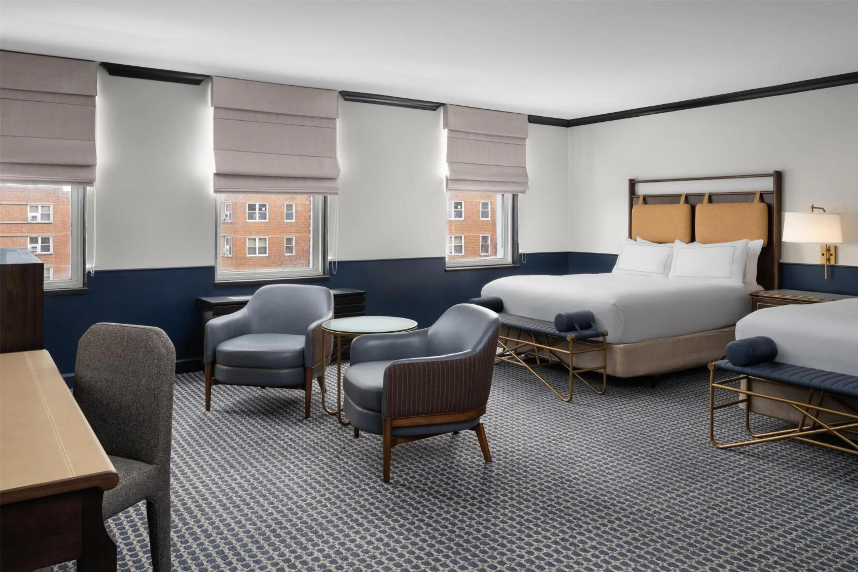 Living room, Bed in Hilton Orrington/Evanston