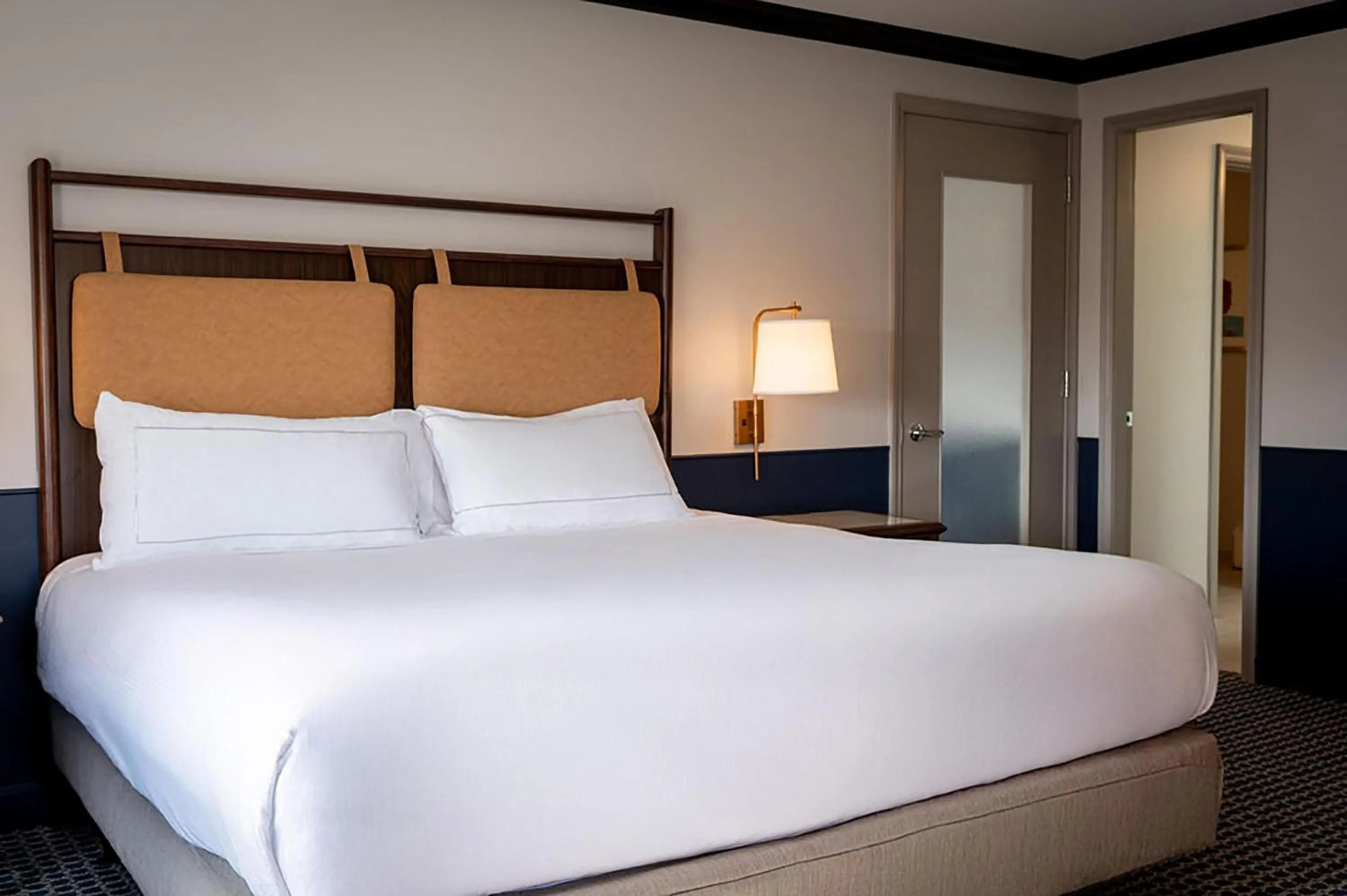 Bed in Hilton Orrington/Evanston