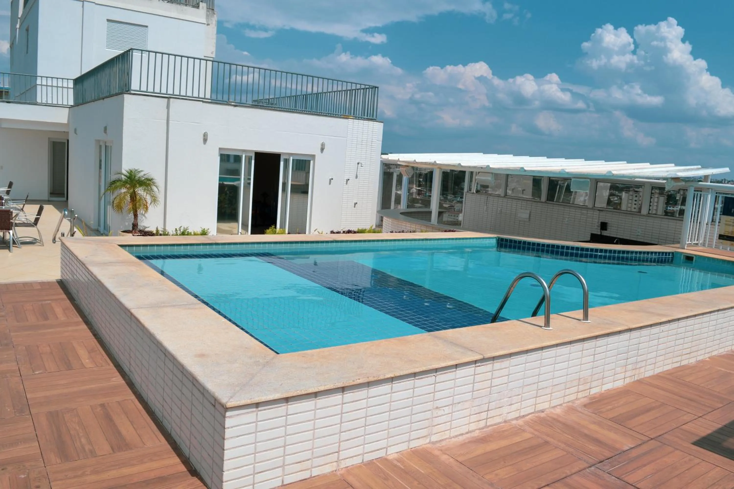 Day in Nobile Inn London Anápolis