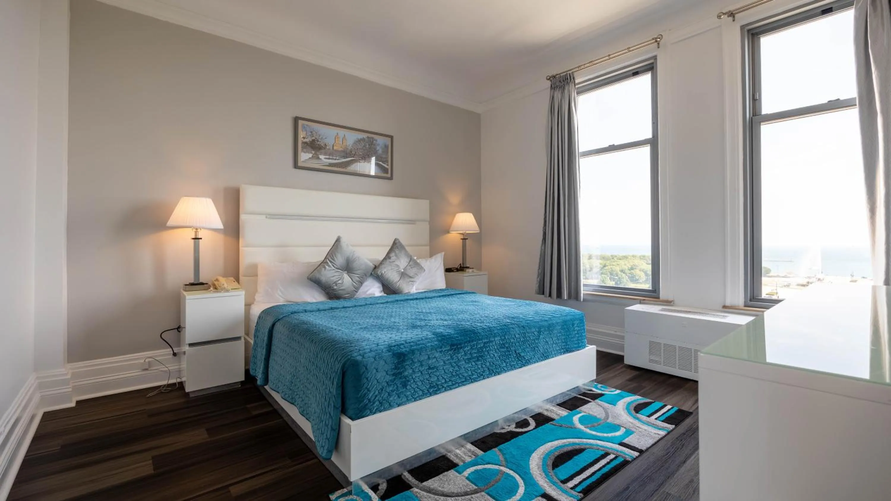 Bedroom, Bed in Congress Plaza Hotel Chicago