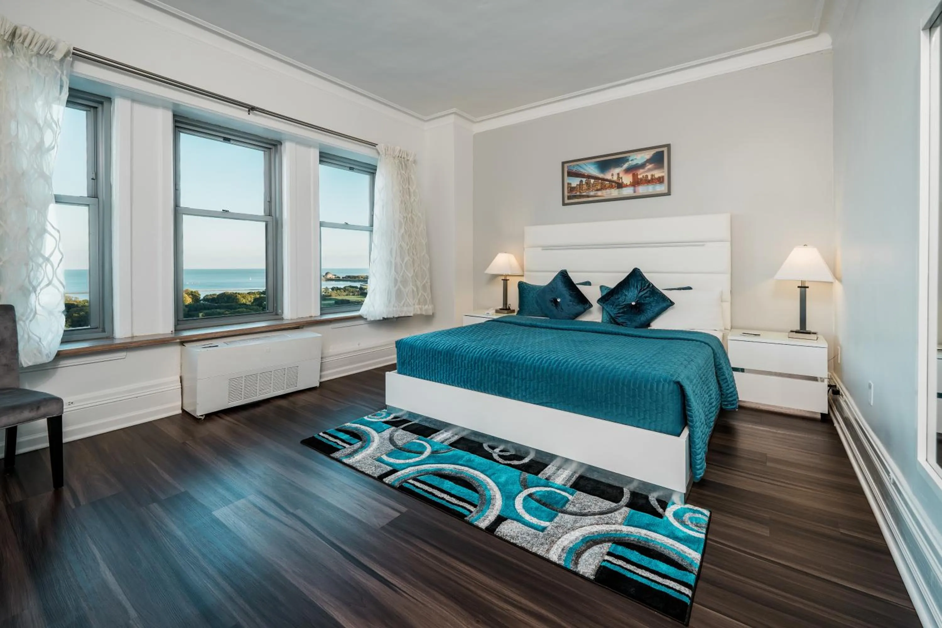 Bedroom, Bed in Congress Plaza Hotel Chicago