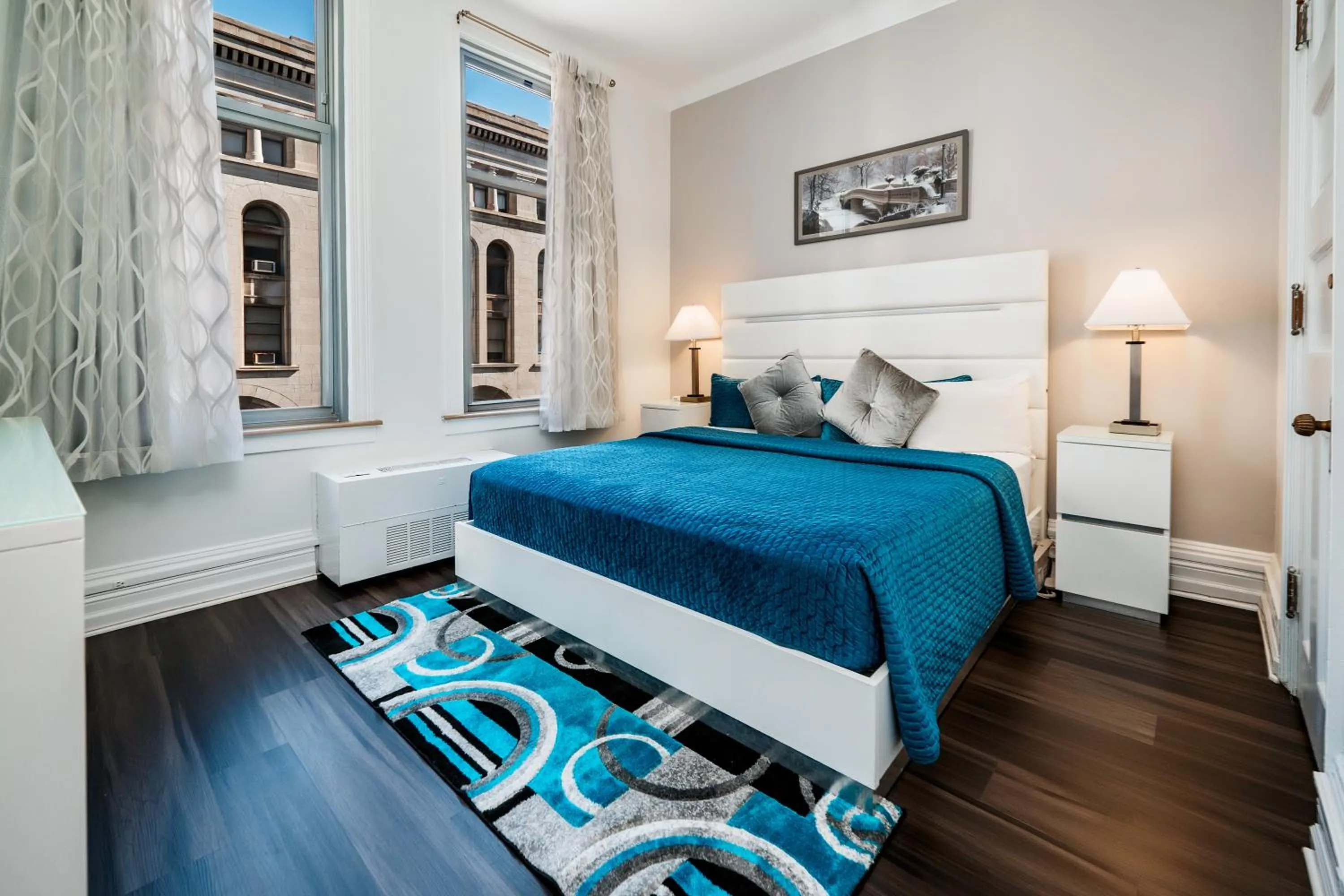 Bedroom, Bed in Congress Plaza Hotel Chicago