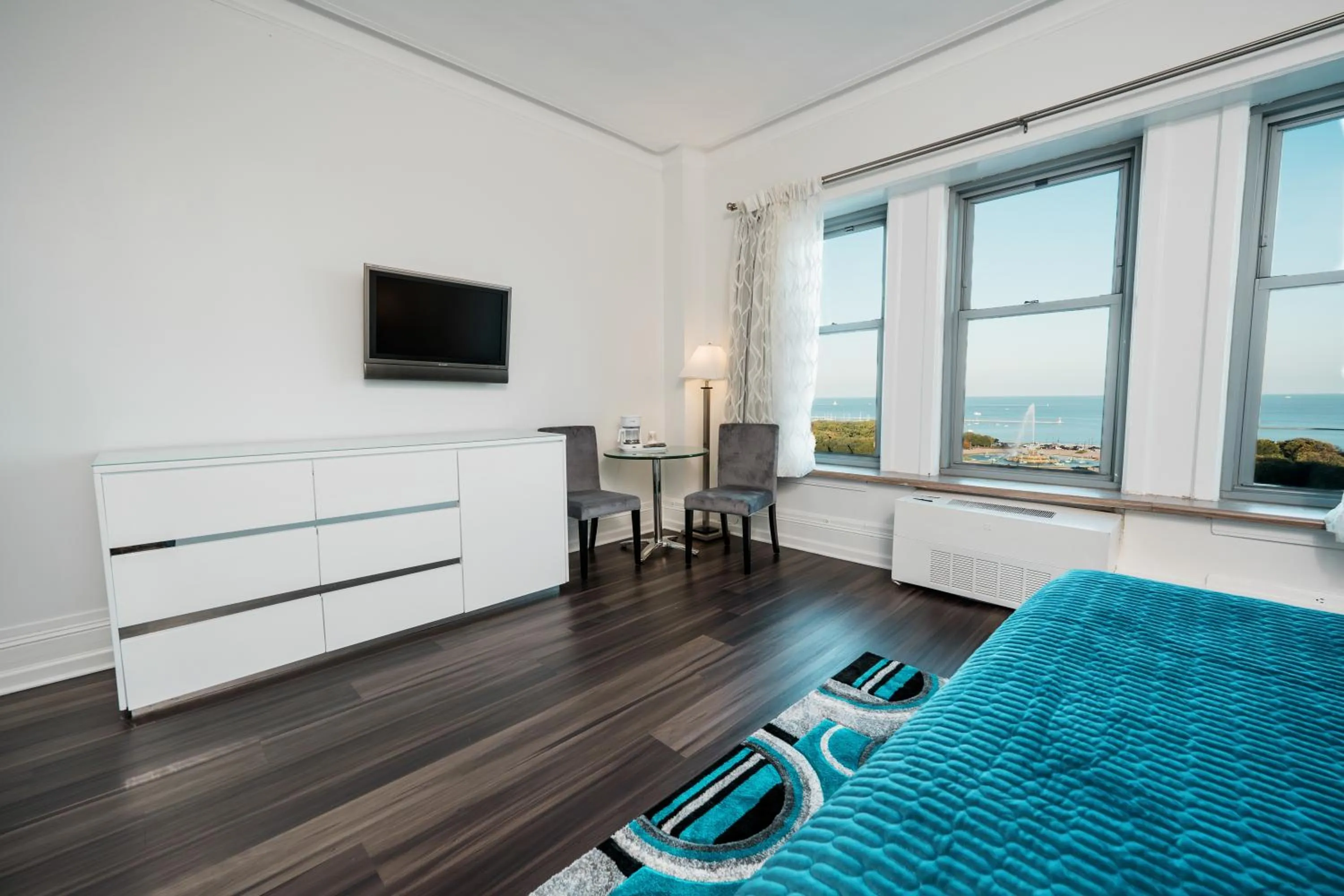 Bedroom in Congress Plaza Hotel Chicago