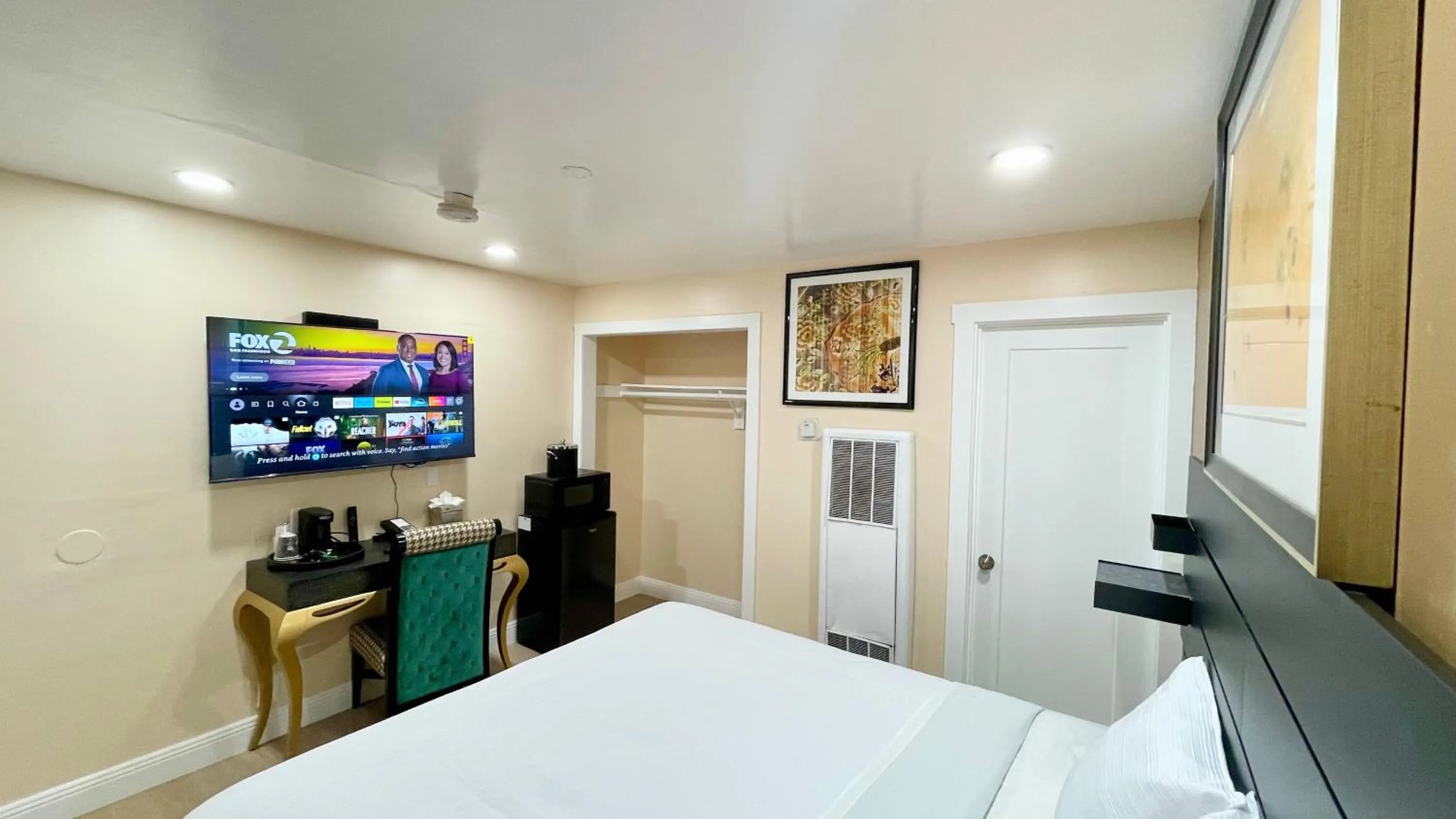 TV and multimedia, Bed in Beach Motel