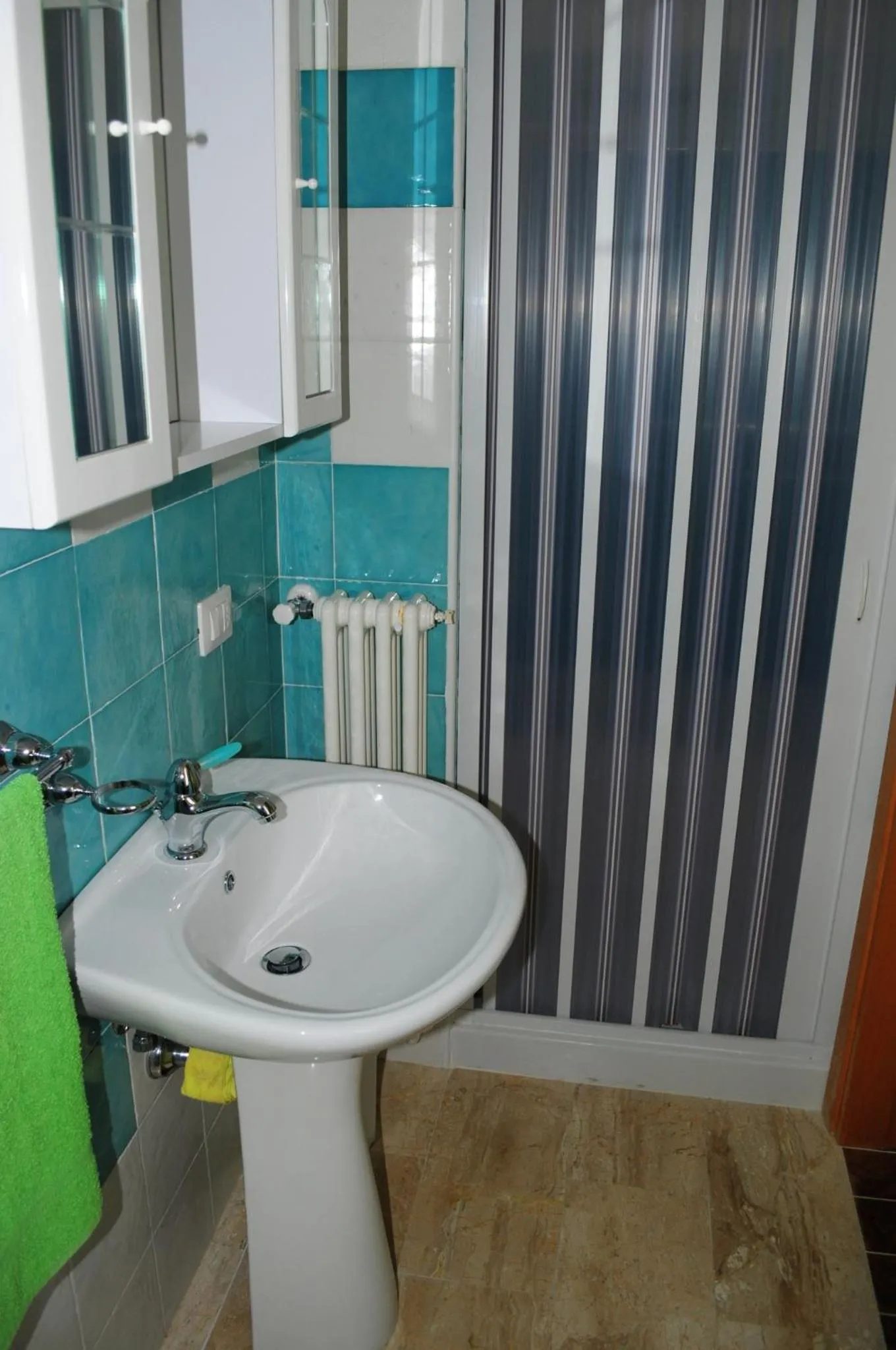 Bathroom in affittacamere S'Ortensia