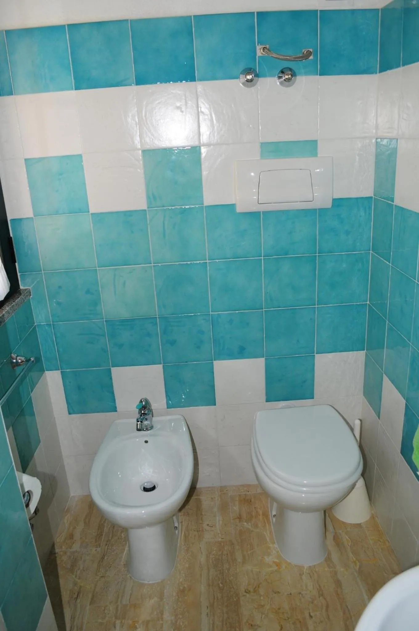 Bathroom in affittacamere S'Ortensia