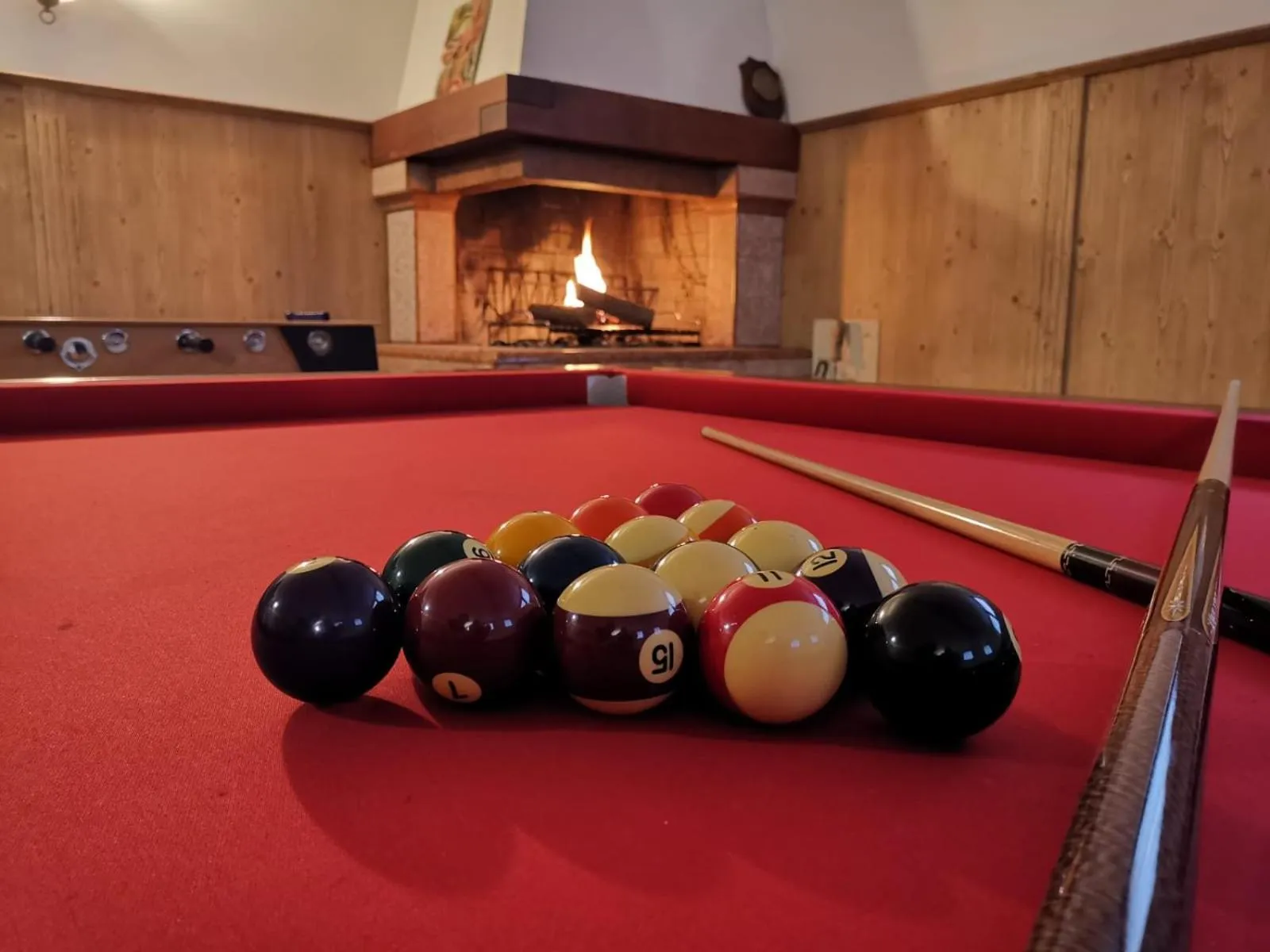 Billiard in Bed & Breakfast Paradiso