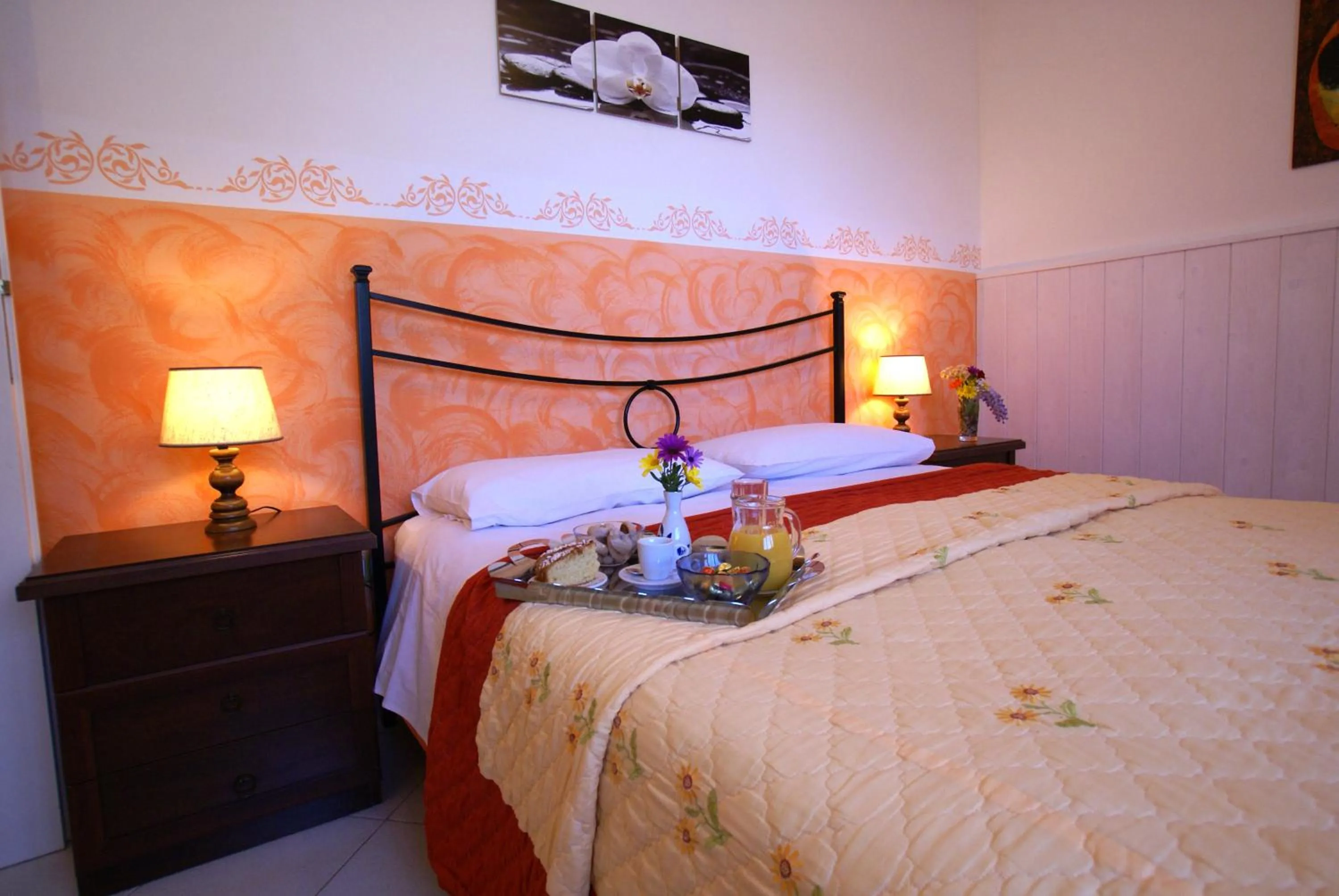 Decorative detail, Bed in Il Querceto