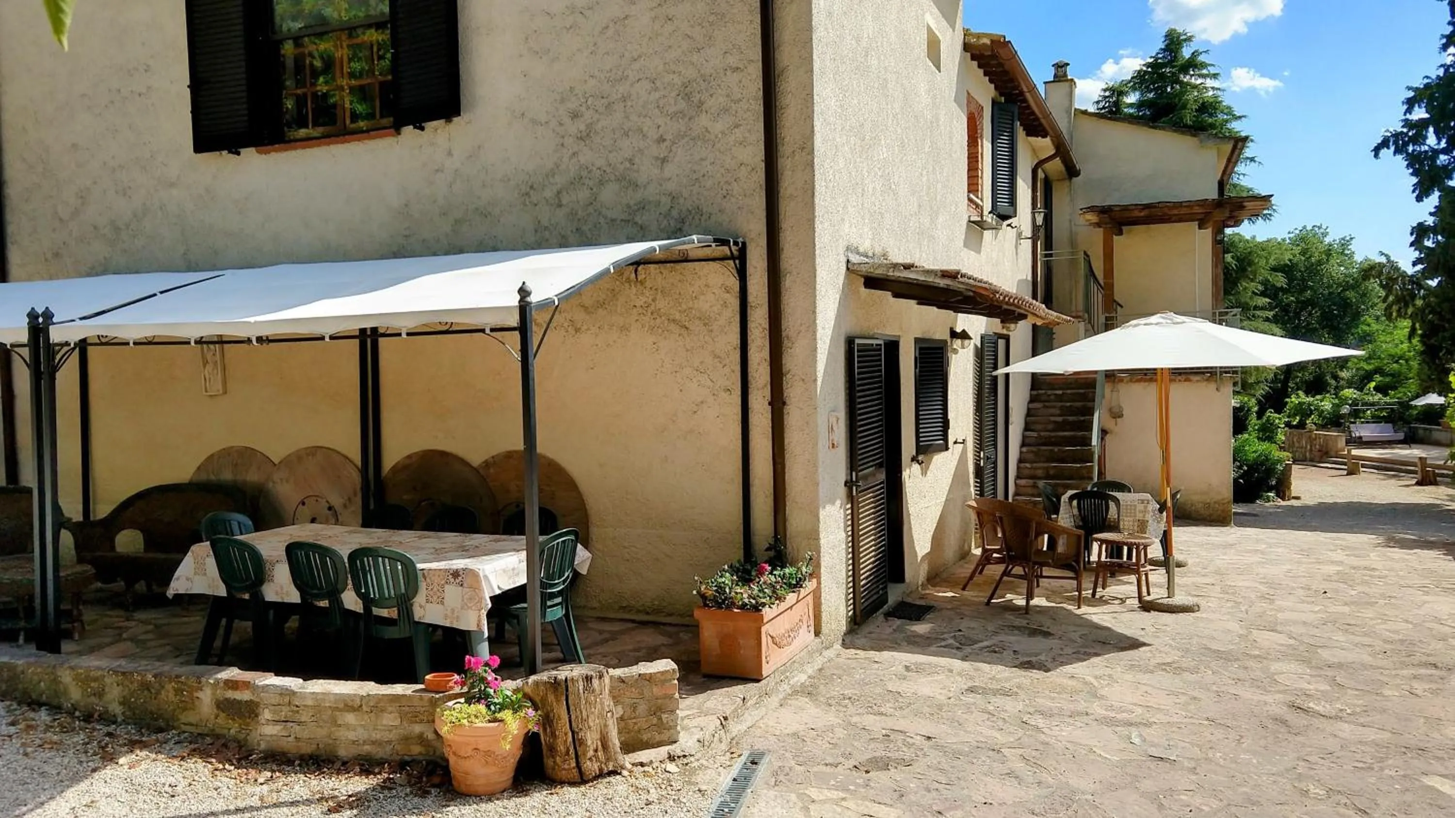 Property building in Il Querceto