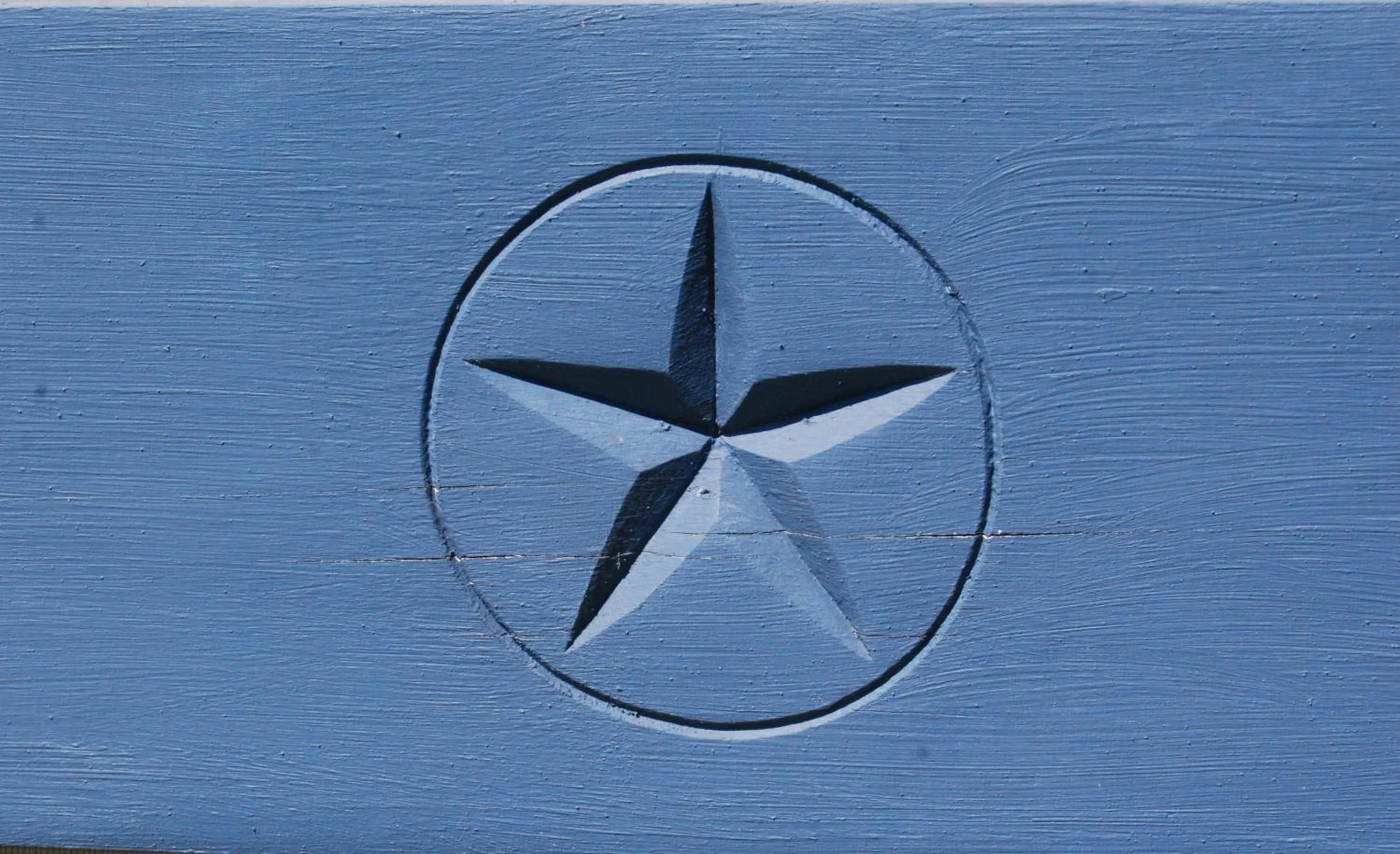 Decorative detail in Das Meyer Haus - Luxe Victorian