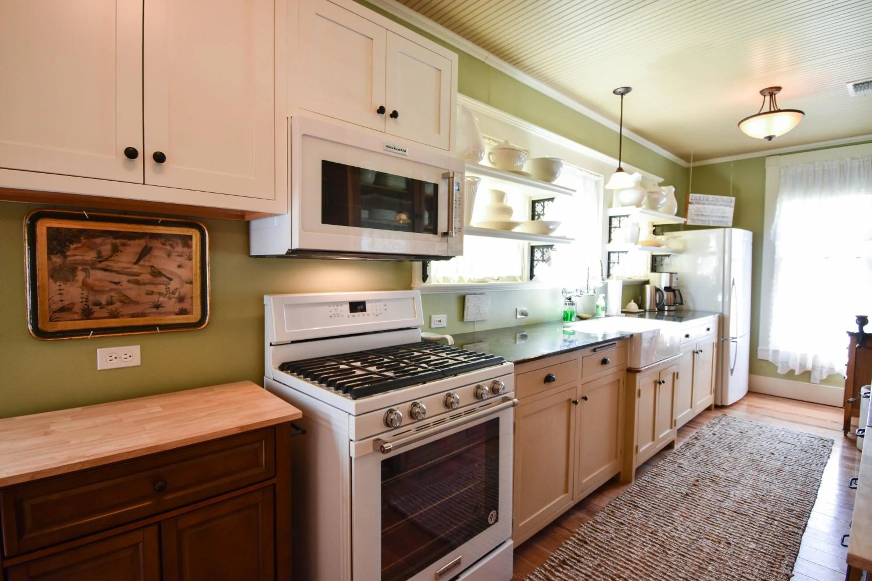 Kitchen or kitchenette in Das Meyer Haus - Luxe Victorian