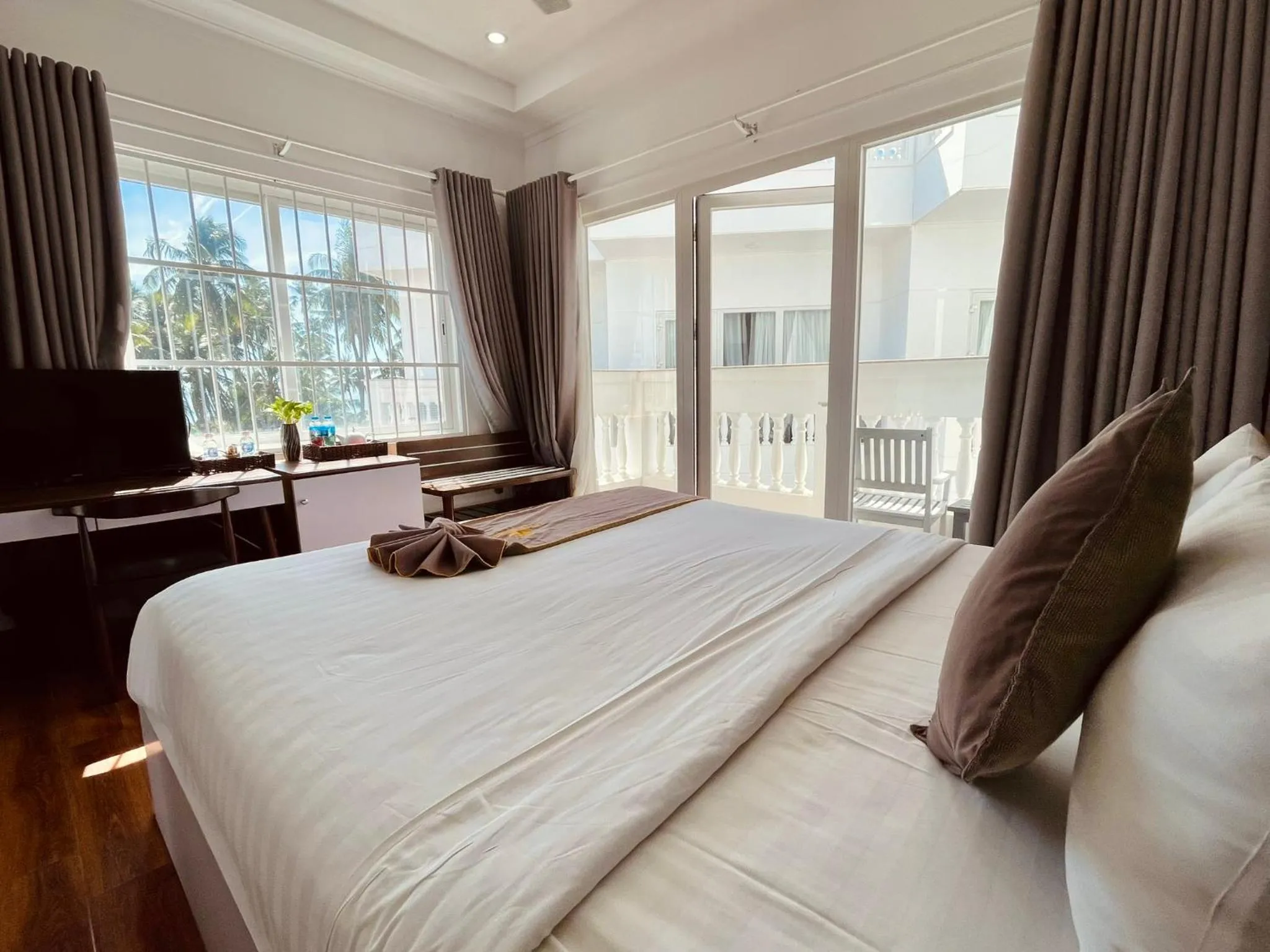 View (from property/room), Bed in Lotus Garden Muine Resort & Spa