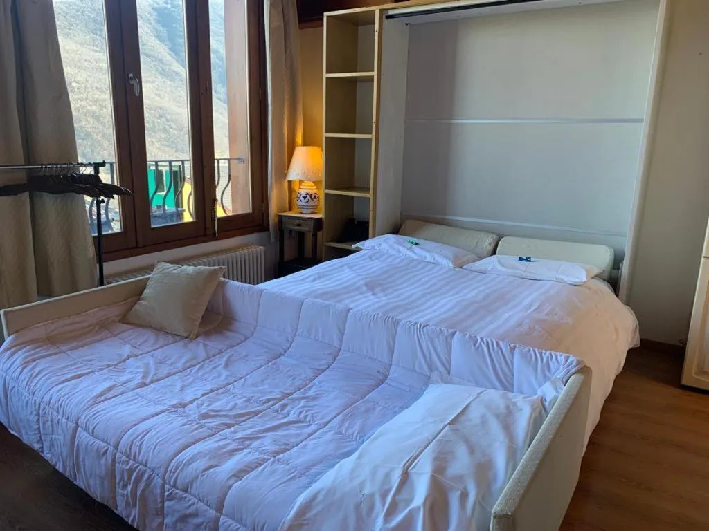 Bed in Hotel Firenze