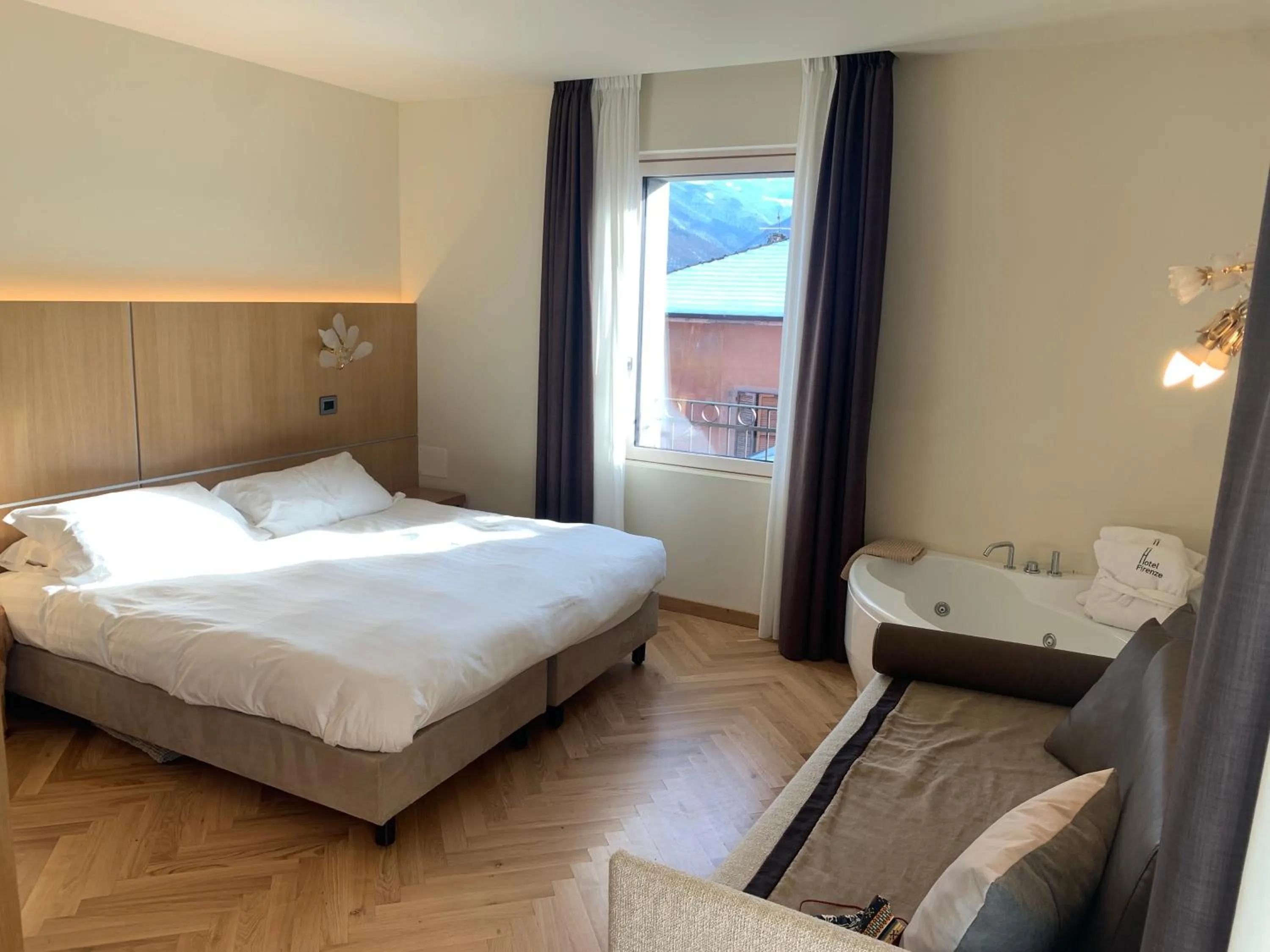 Bed in Hotel Firenze