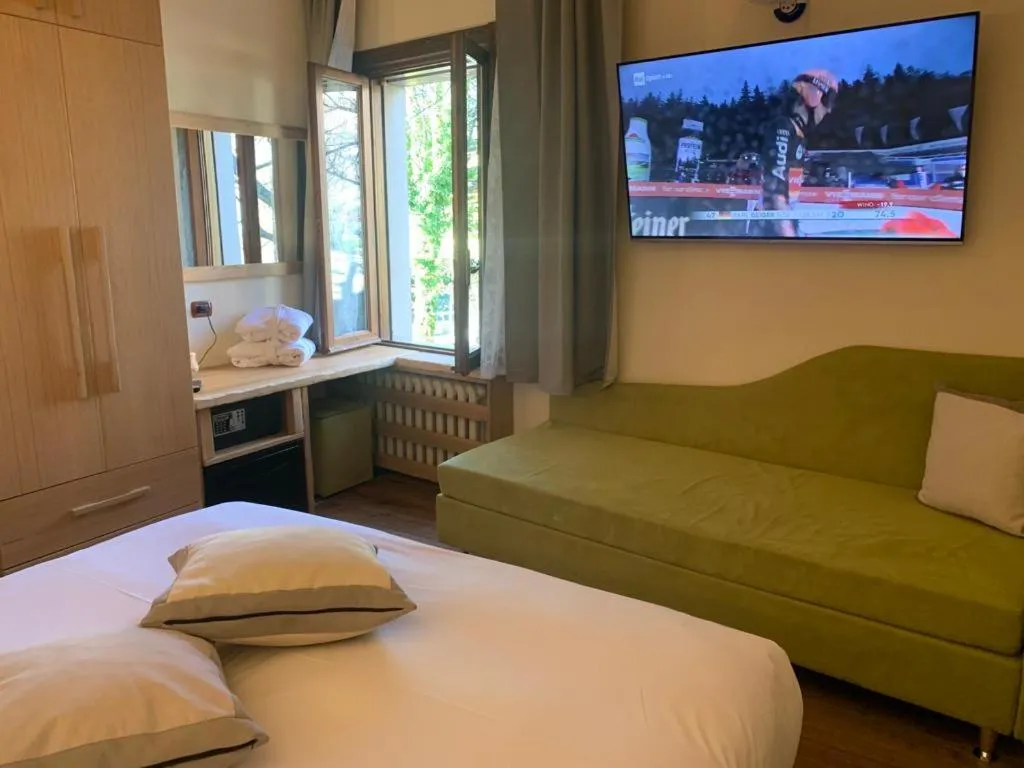 Bed in Hotel Firenze