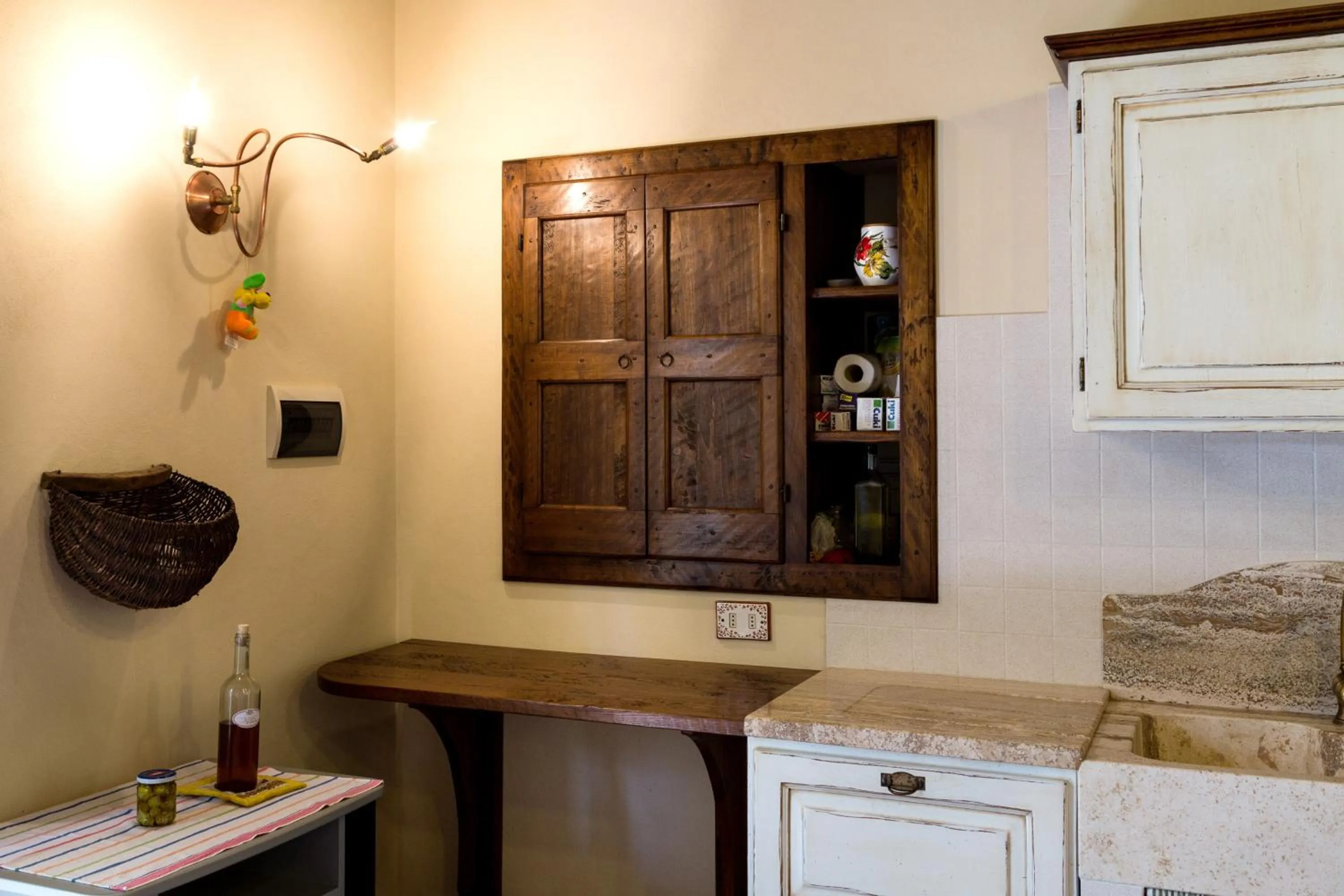 Kitchen or kitchenette in Casale Vacanze Il Granaio