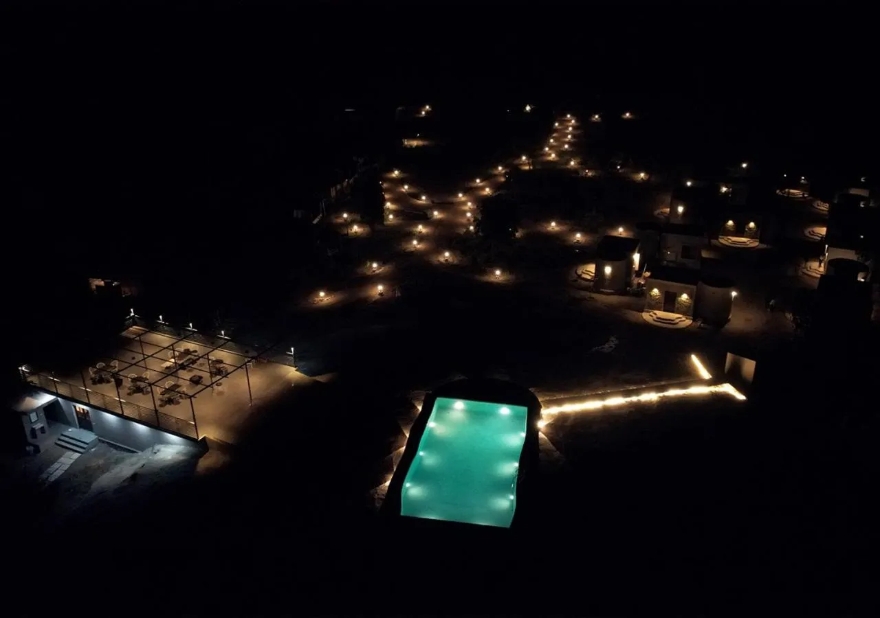 Restaurant/places to eat in Thour Nature Resorts - Jawai Leopard Safari Camp