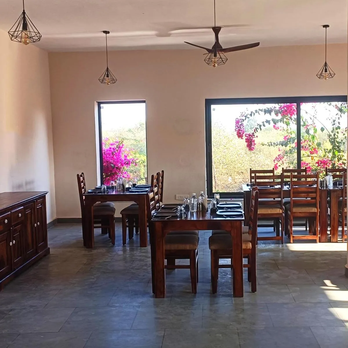 Dining area in Thour Nature Resorts - Jawai Leopard Safari Camp