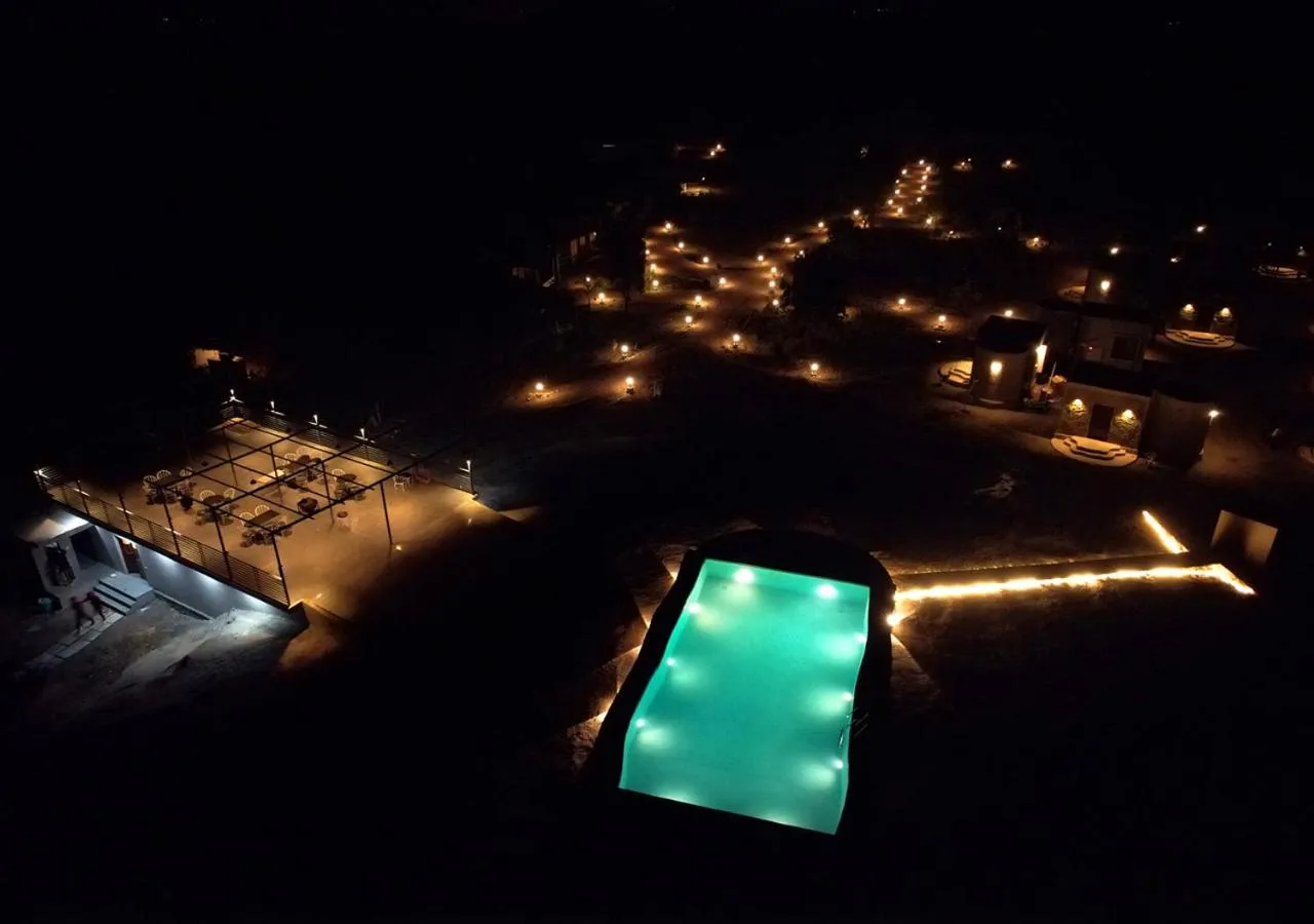 Swimming pool in Thour Nature Resorts - Jawai Leopard Safari Camp