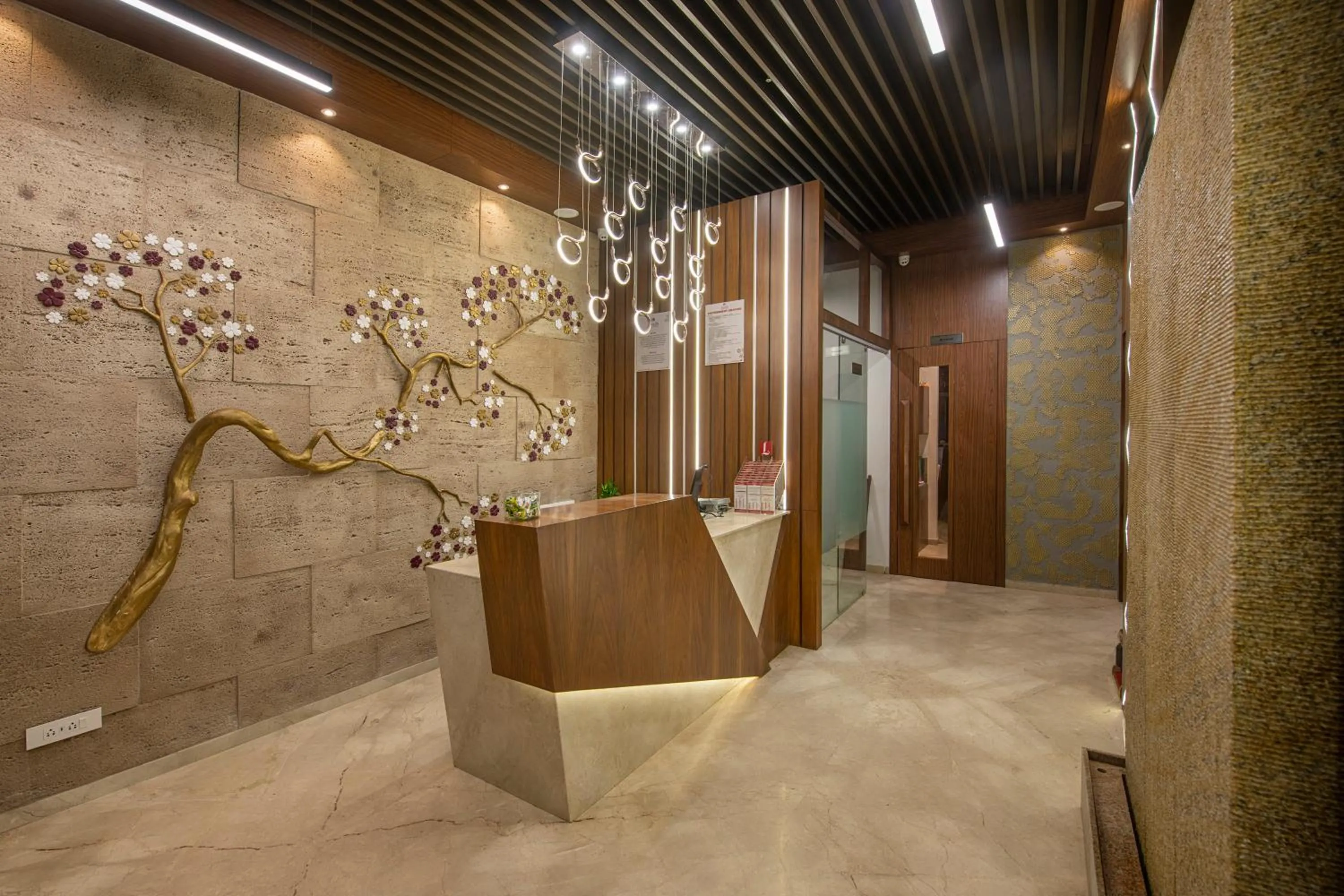 Lobby or reception in SK Lords Inn Ahmedabad