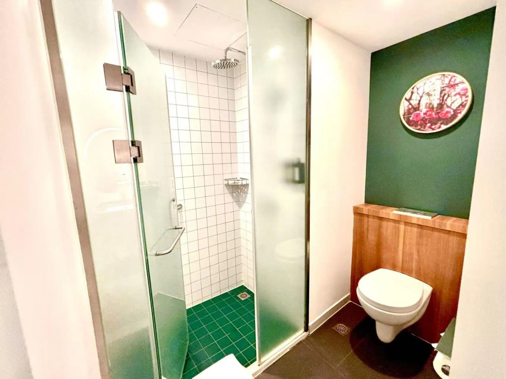 Toilet in Campanile Shanghai Huaihai