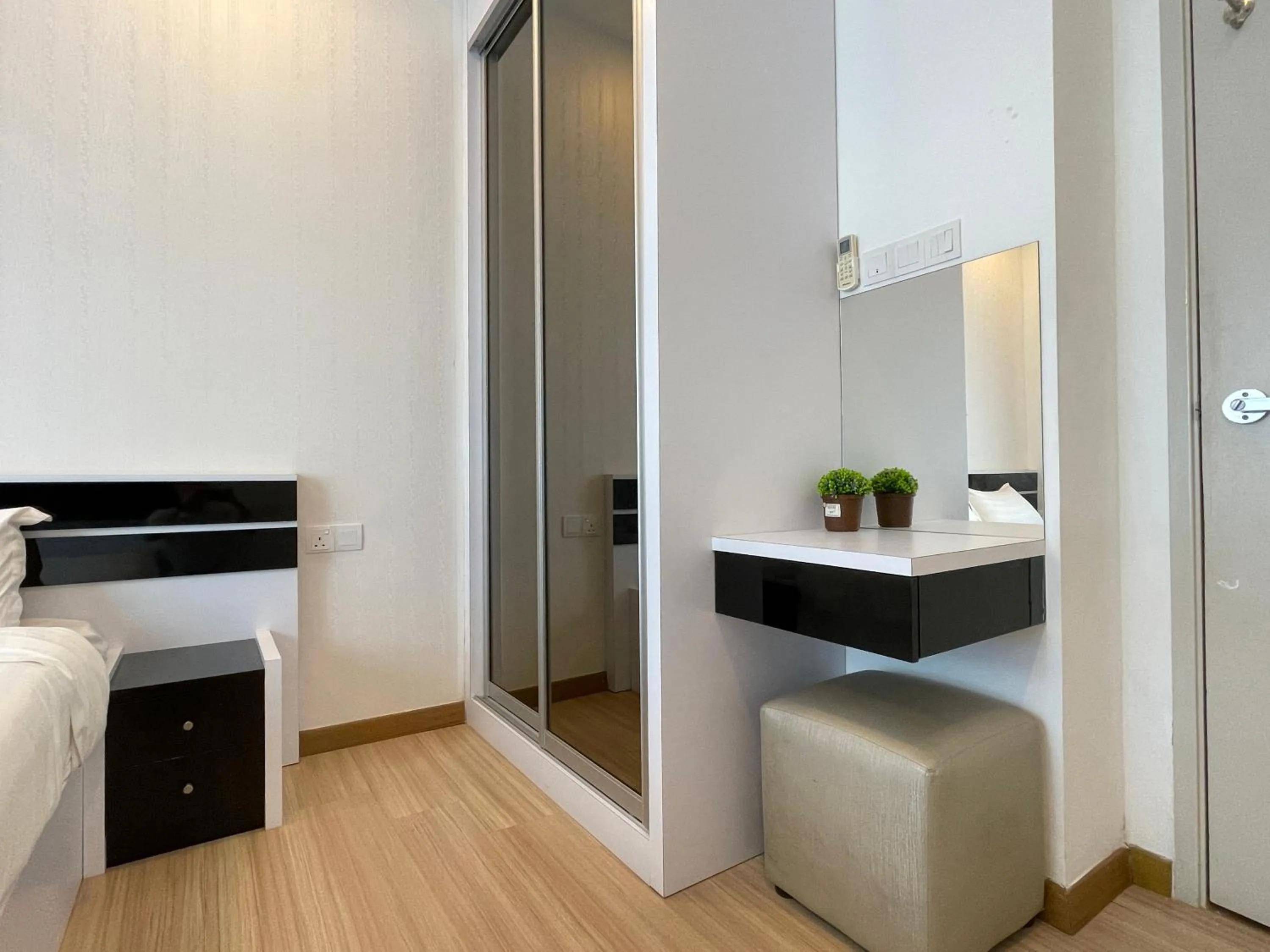 Bedroom, Bed in The Wave Suites Melaka