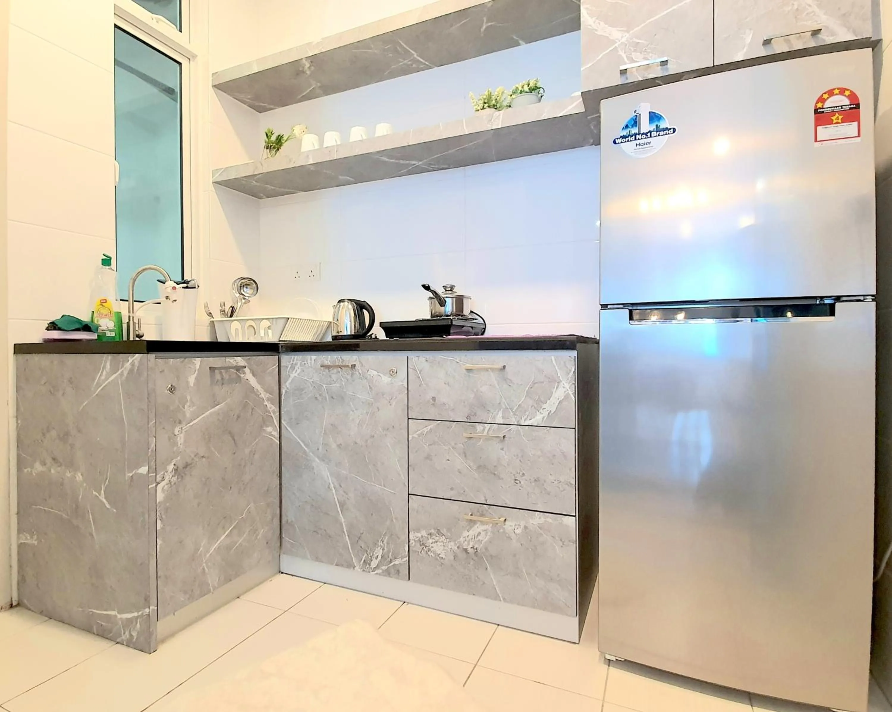 Kitchen or kitchenette in The Wave Suites Melaka