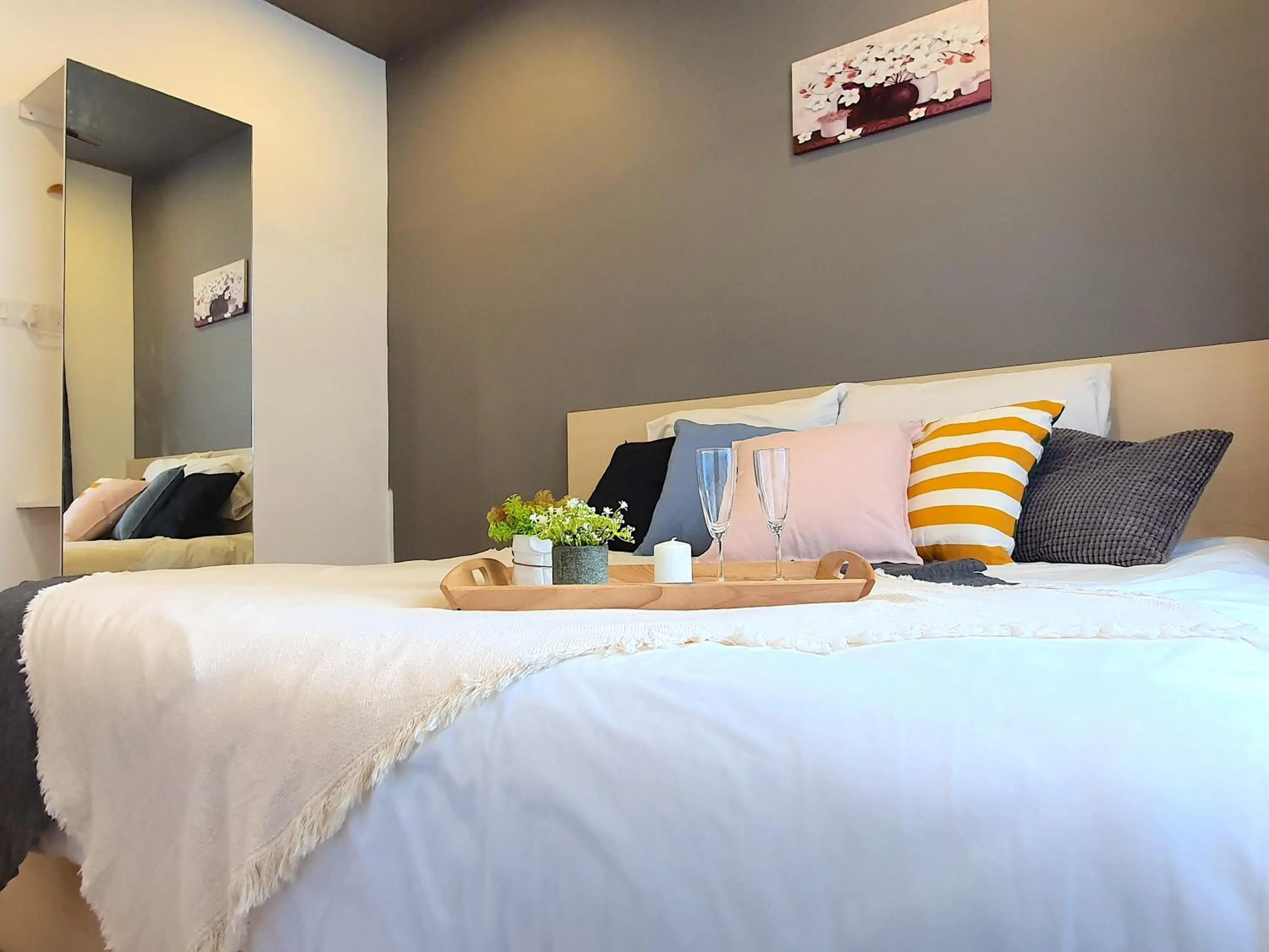 Bed in The Wave Suites Melaka