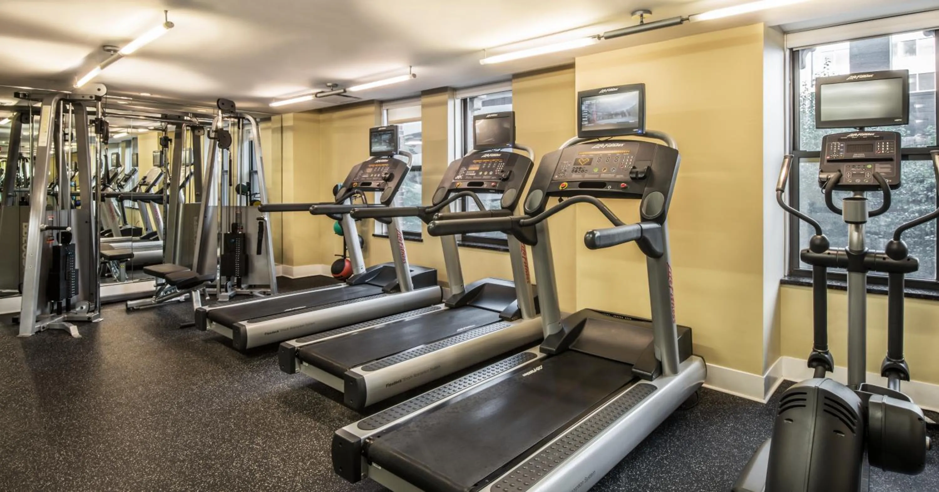 Fitness centre/facilities, Fitness Center/Facilities in Raffaello Hotel
