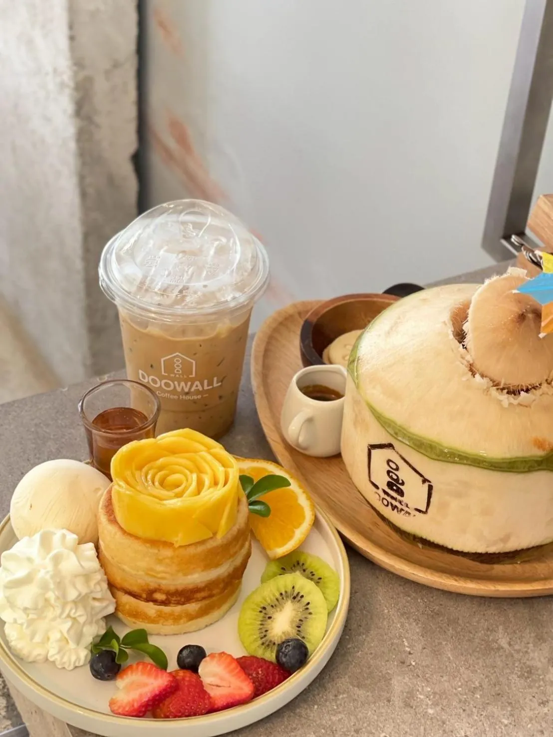 Food and drinks in Doowall Hotel