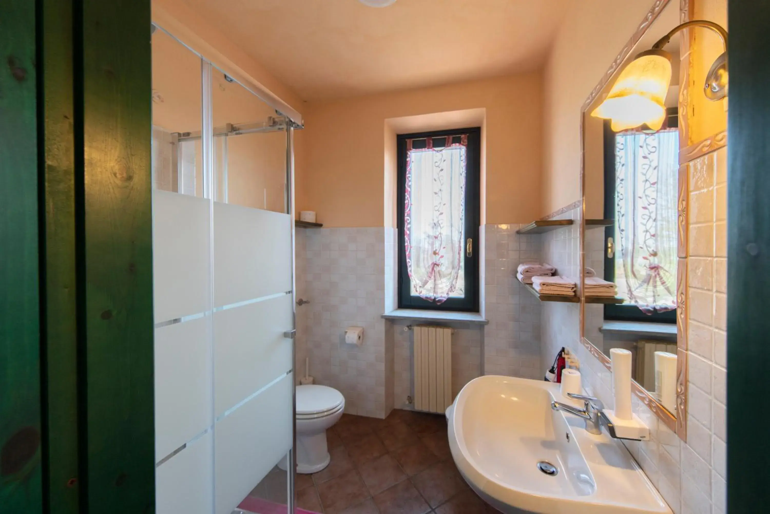 Double or Twin Room in Cascina Papa Mora Double or Twin Room in Cascina Papa Mora
