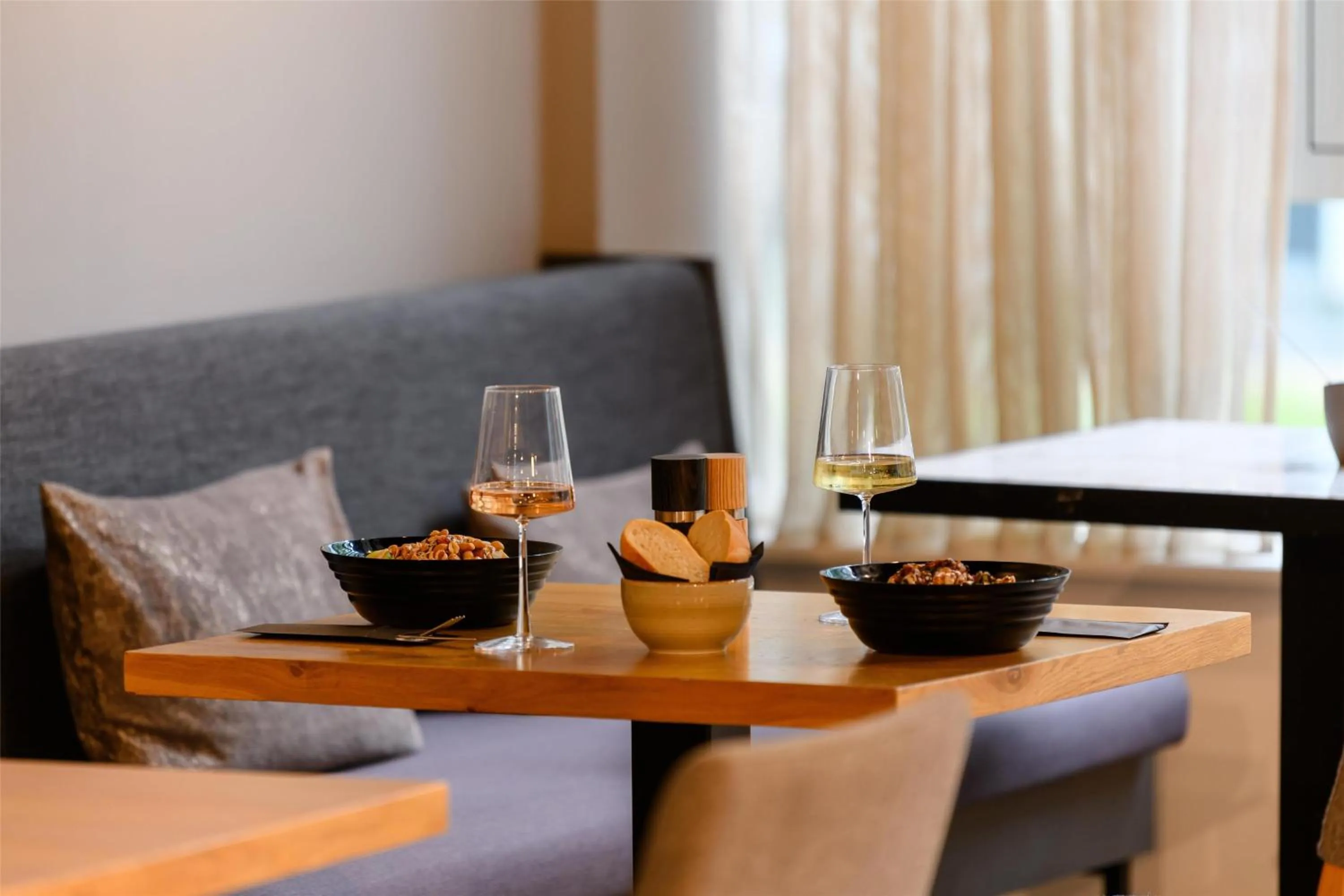 Restaurant/places to eat in Flightgate Munich Airport Hotel, a member of Radisson Individuals